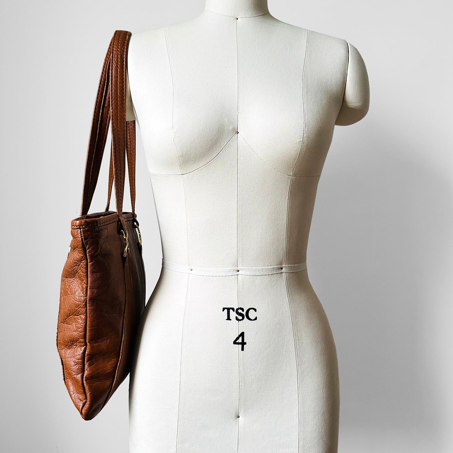 1970s Tobacco Tan Brown Leather Tote Shoulder-Bag Purse