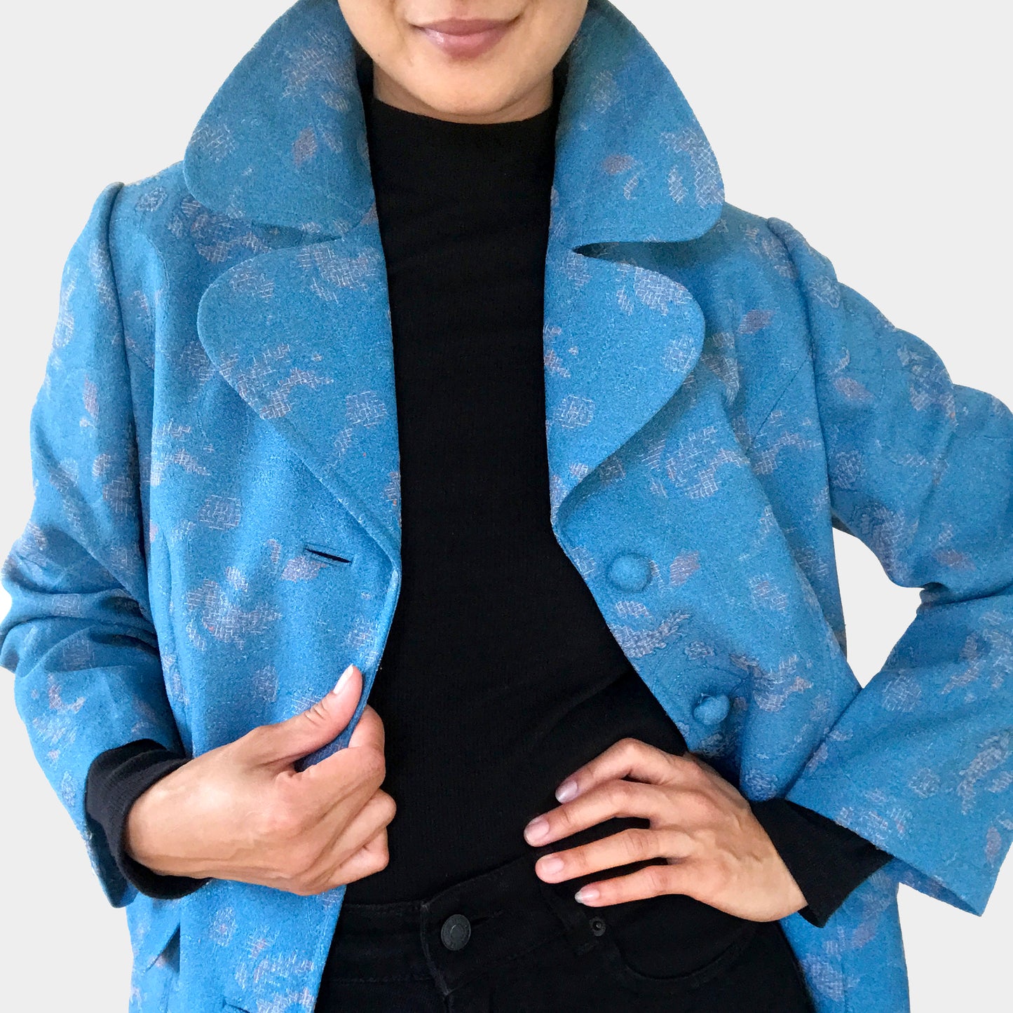 1970s Robin's Egg Blue Cross-Stitch Leaf Patterned Wide-Lapel Blazer Jacket