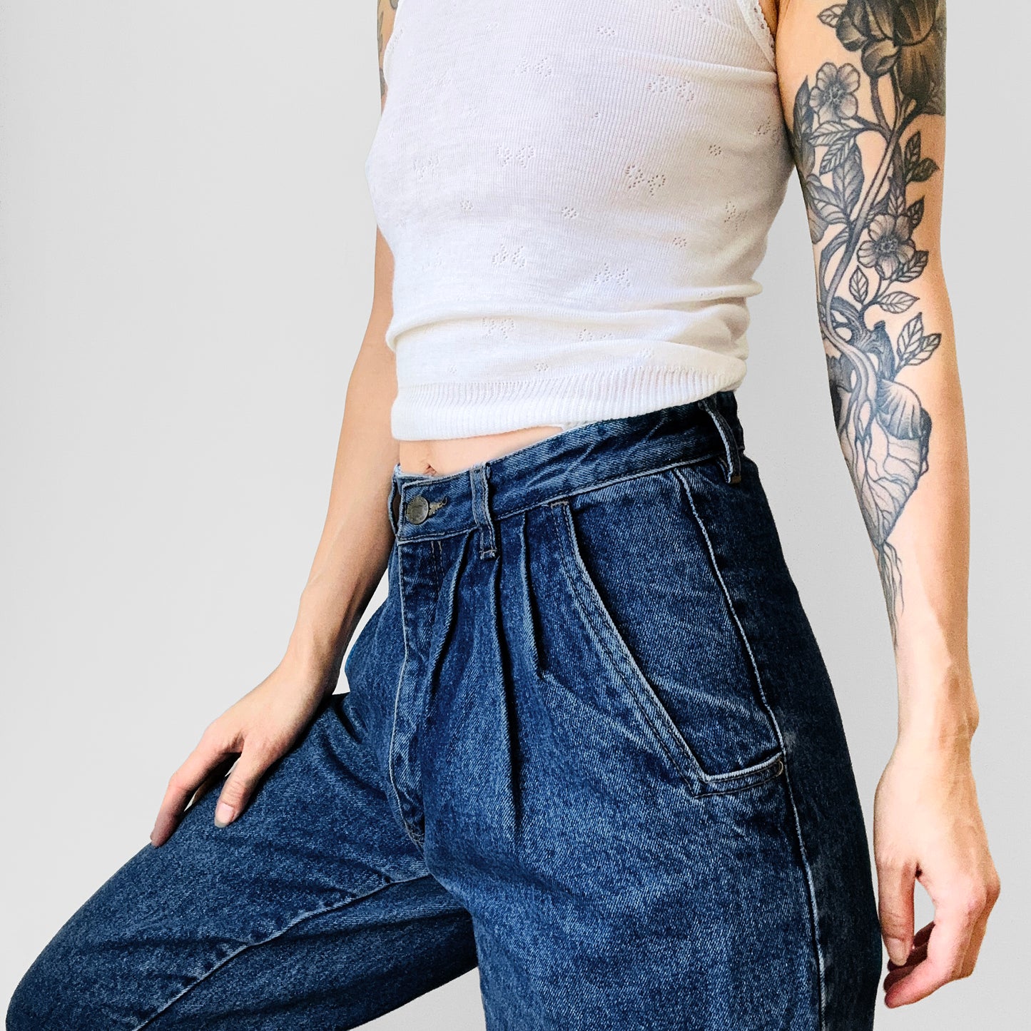 1980s Clock House Brand High-Waisted Pleated Tapered Leg Distressed Denim Jeans - Waist 27