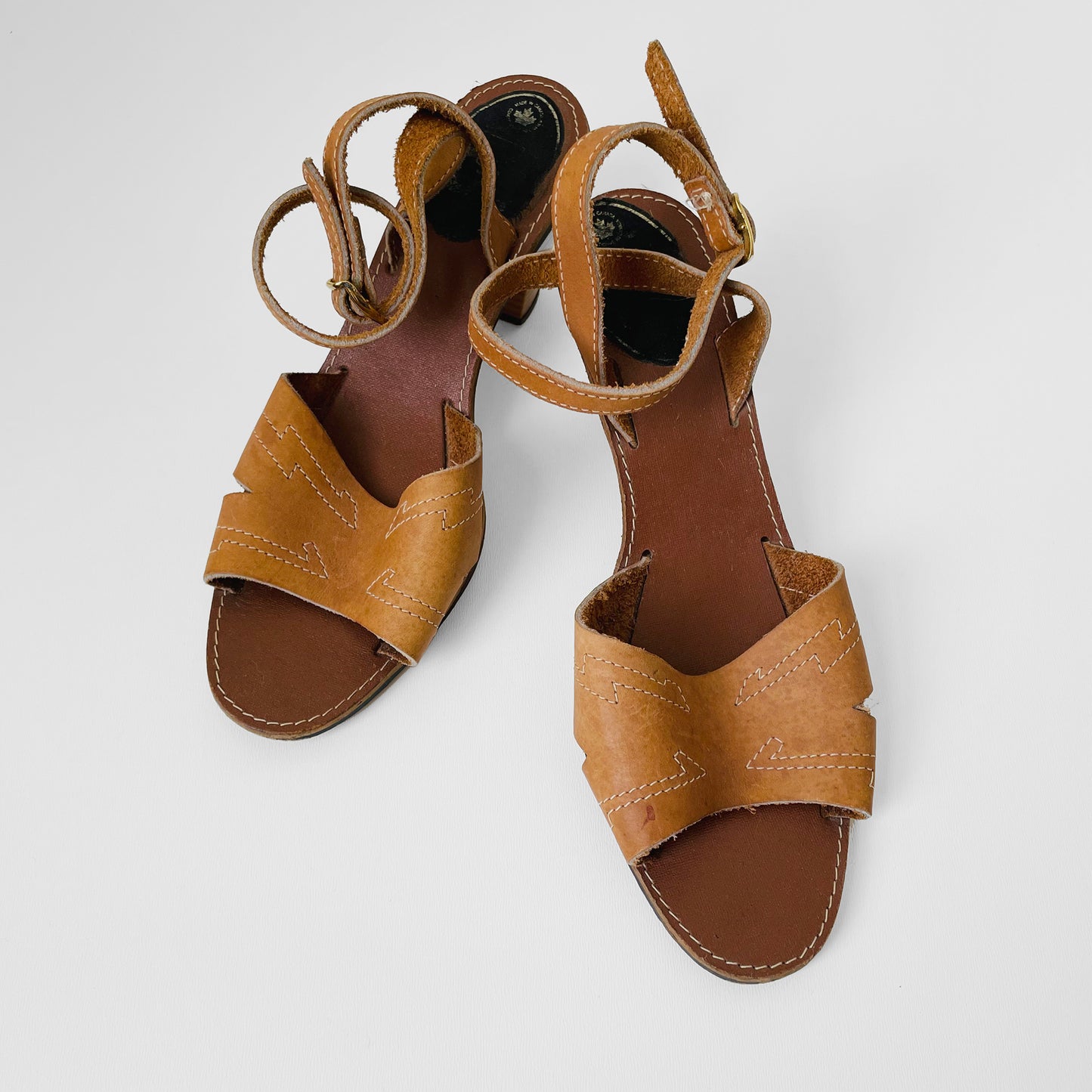 1970s Made in Canada Tan Leather Low-Heeled Sandal