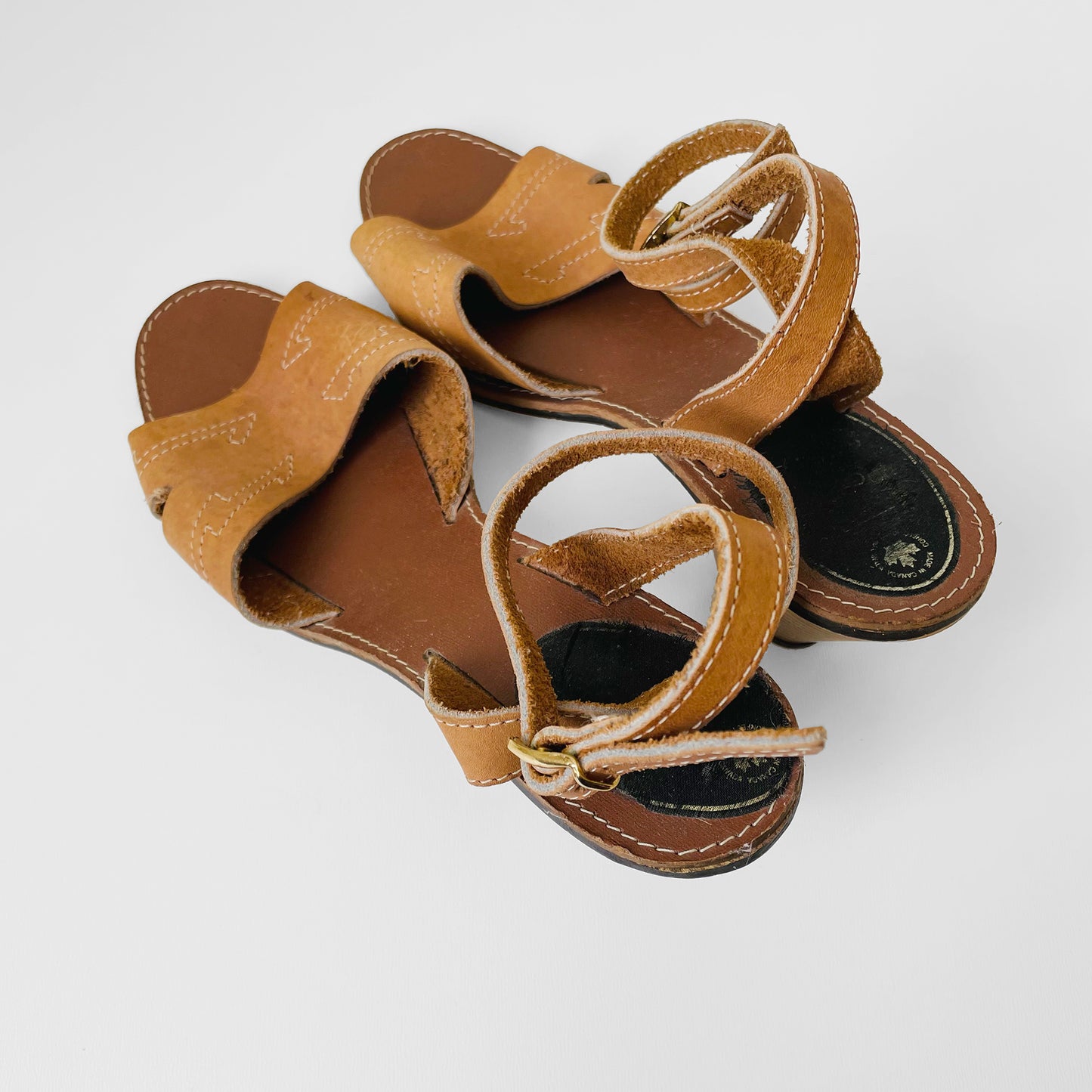 1970s Made in Canada Tan Leather Low-Heeled Sandal