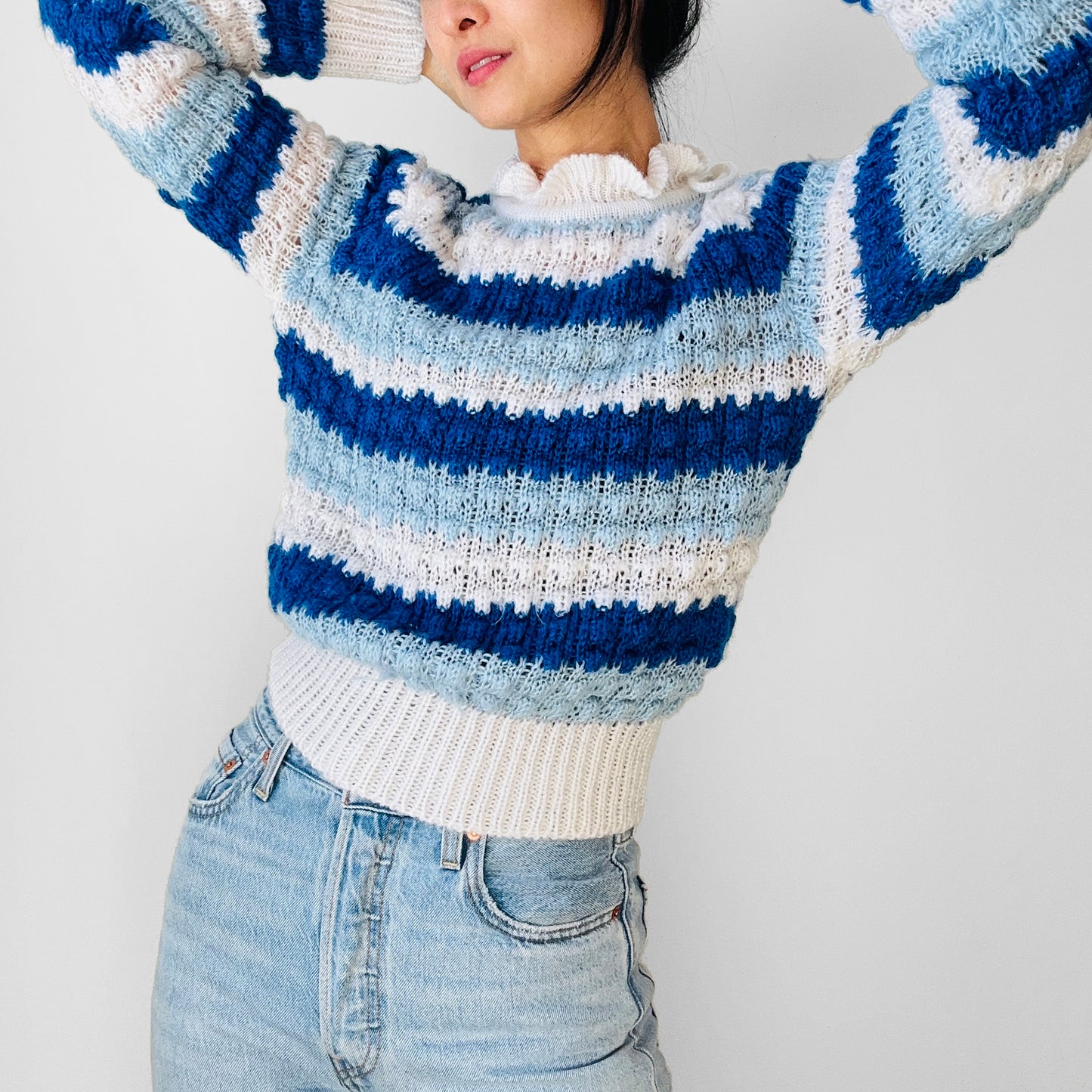 1970s Ruffle Neck Blue and White Stripe Lightweight Long Sleeve Knit Sweater Top