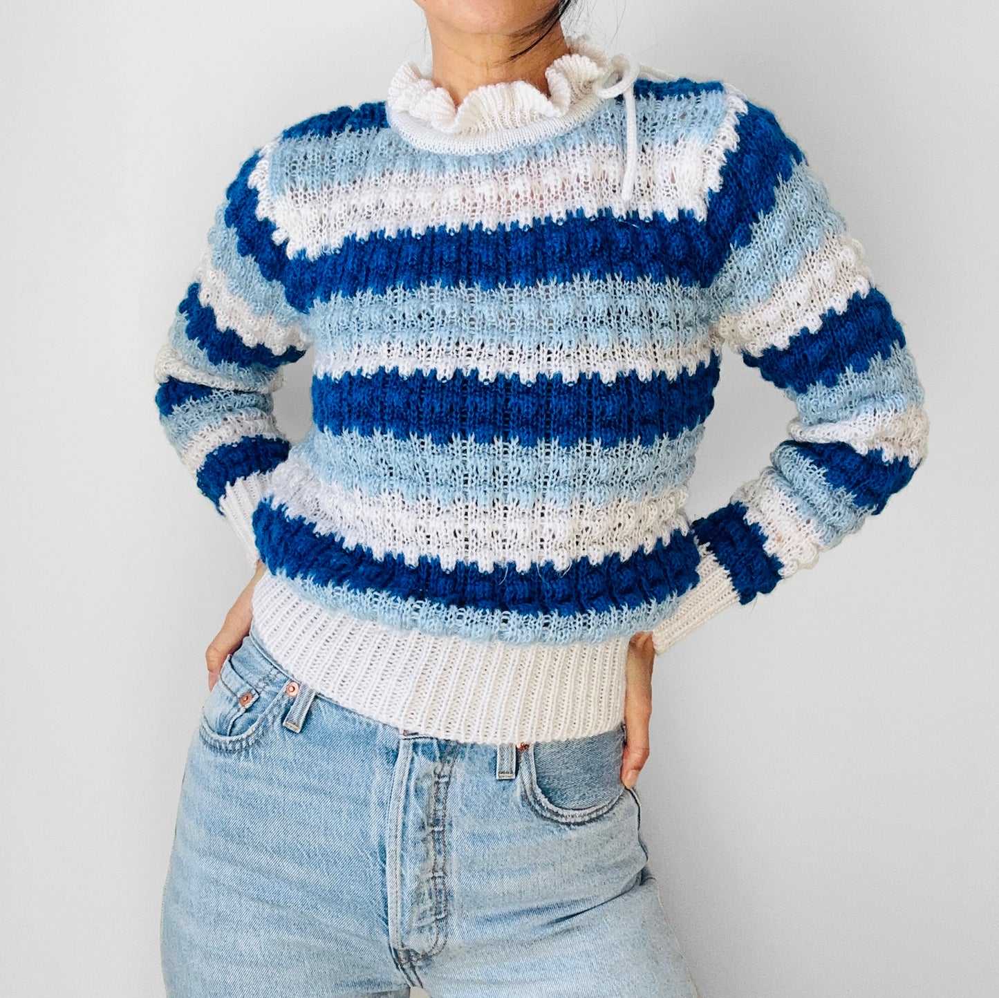 1970s Ruffle Neck Blue and White Stripe Lightweight Long Sleeve Knit Sweater Top