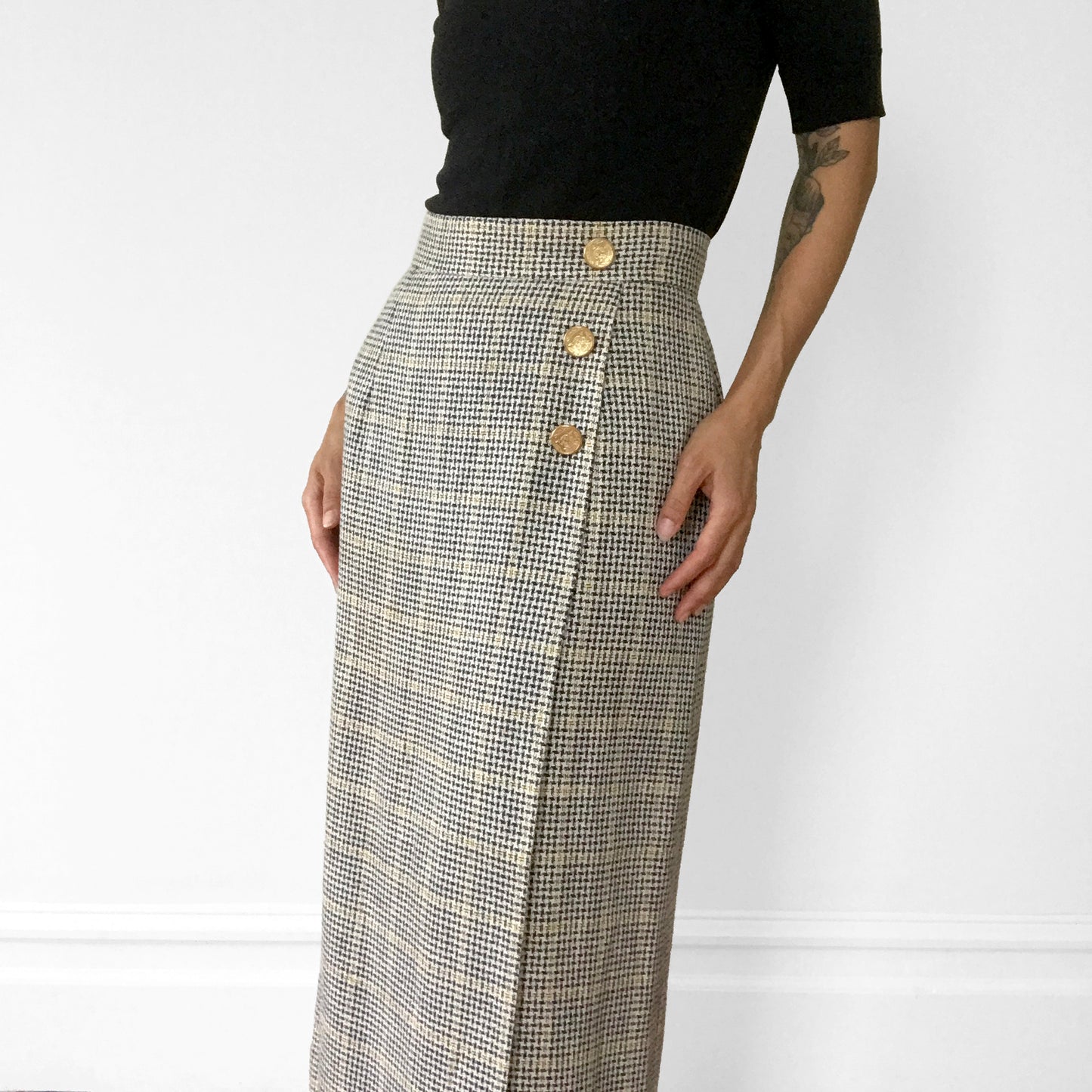 Made in the USA Black Grey and Yellow Gold-Buttoned Midi-Length High-Waisted Wool Plaid Skirt