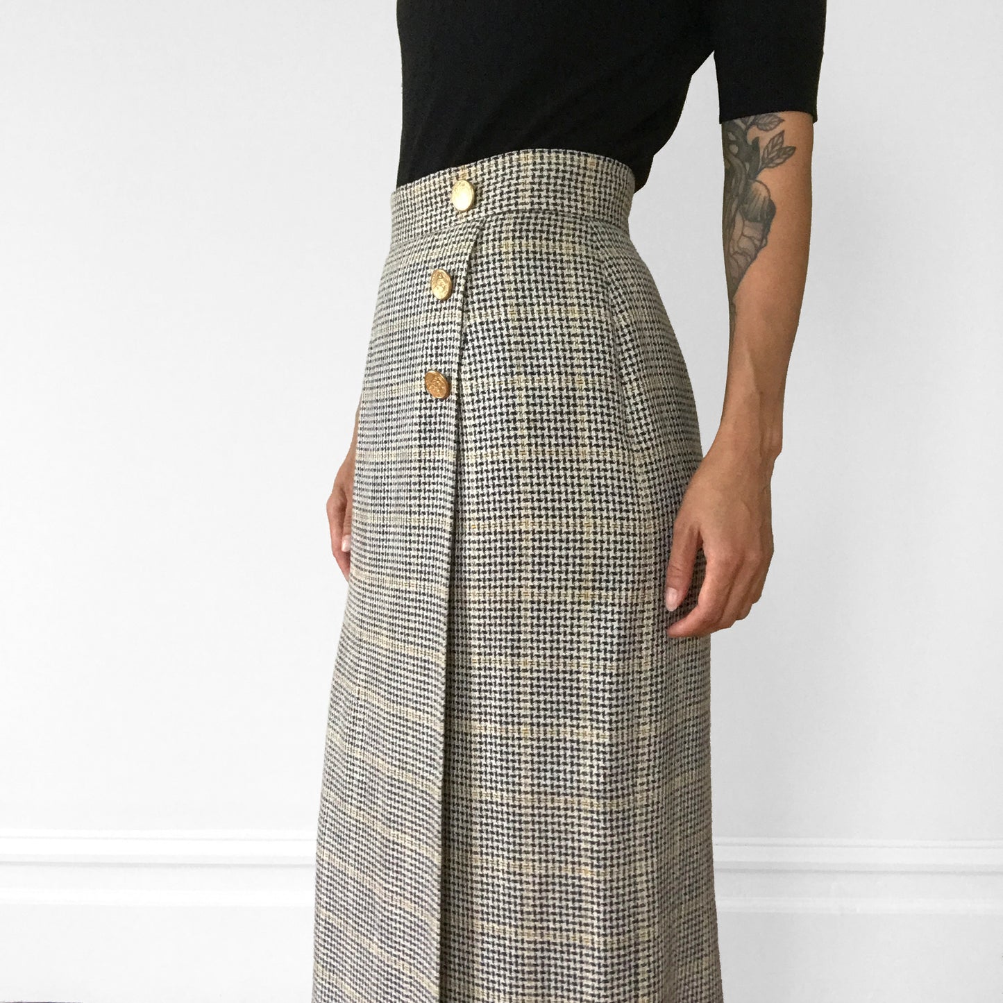 Made in the USA Black Grey and Yellow Gold-Buttoned Midi-Length High-Waisted Wool Plaid Skirt