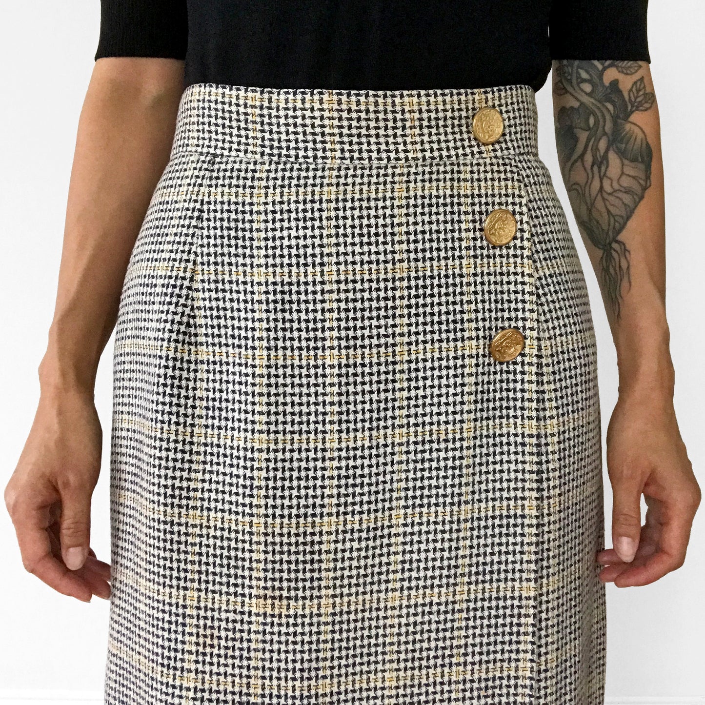 Made in the USA Black Grey and Yellow Gold-Buttoned Midi-Length High-Waisted Wool Plaid Skirt