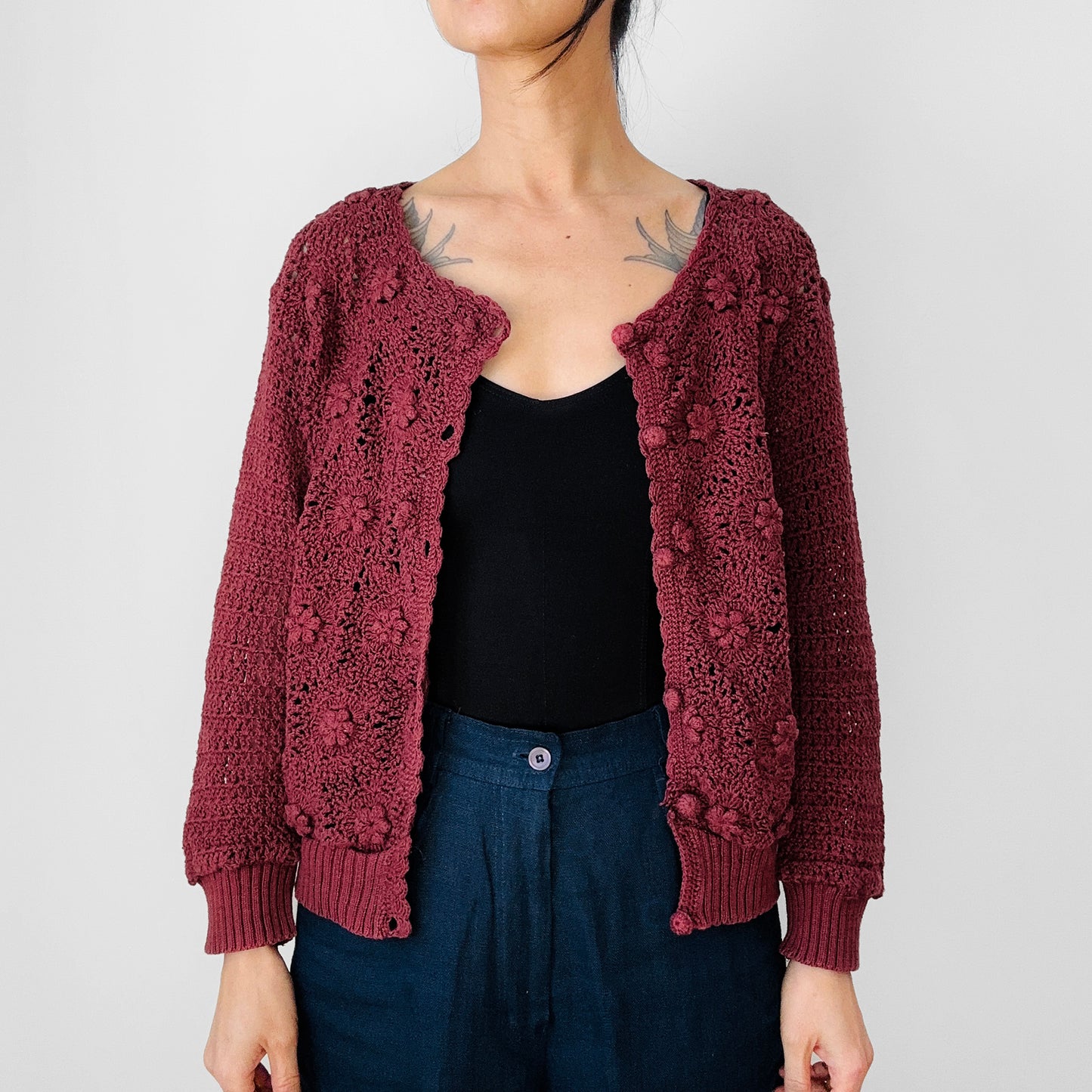 1990s Berry Toned Floral Crochet Knit Short-Waisted Cardigan Sweater