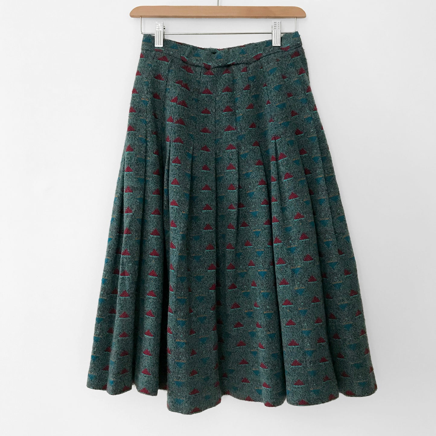 1980s Teal Patterned Pleated Fit and Flare Knit Skirt