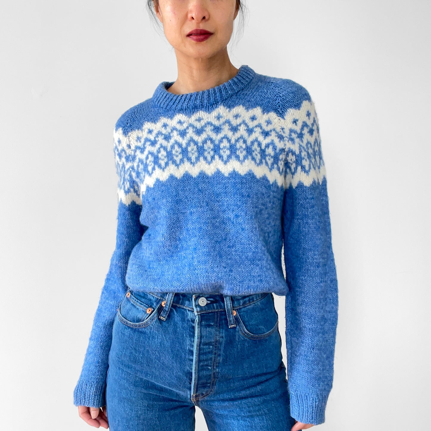 Blue and White Crew-Neck Nordic-Style Pullover Sweater Jumper