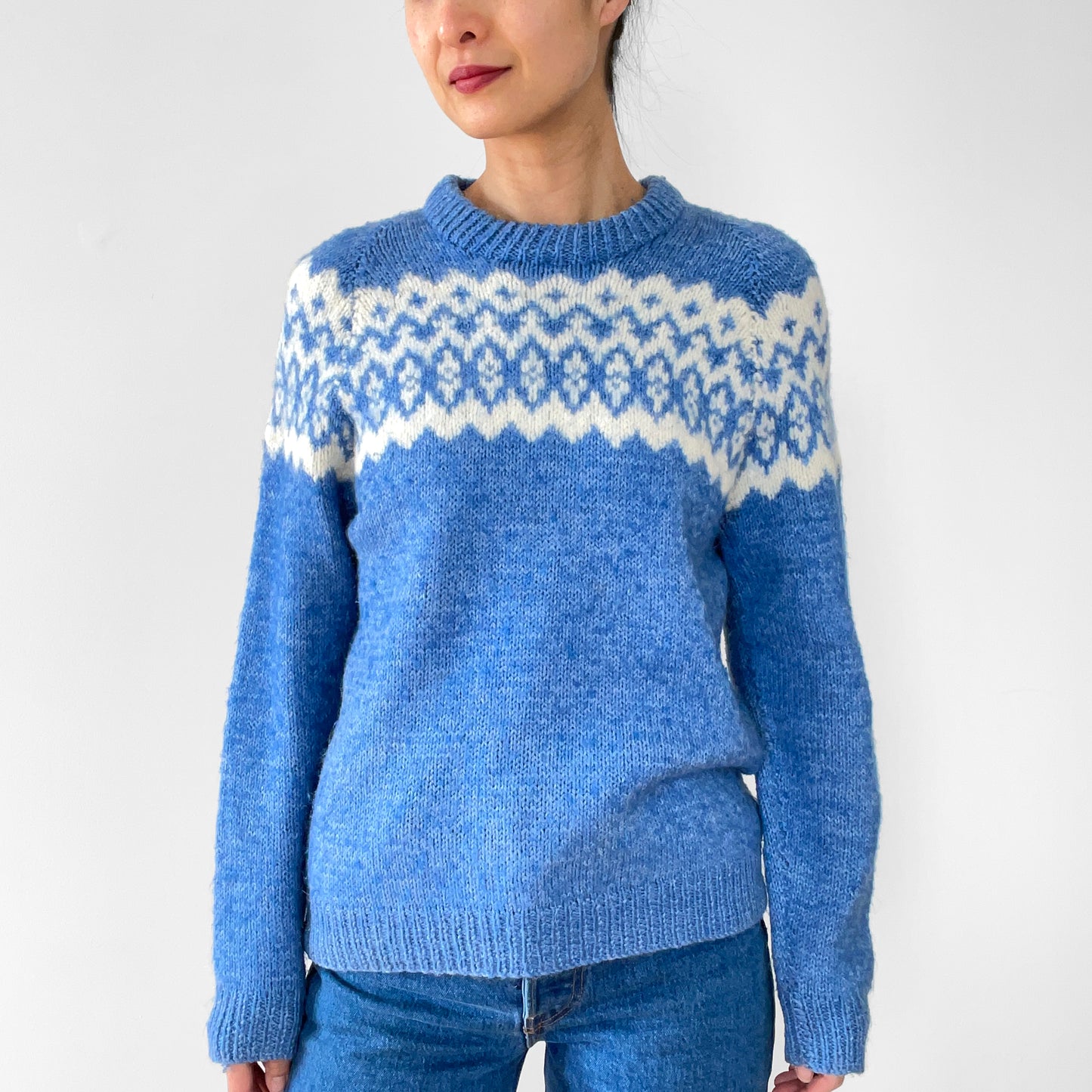 Blue and White Crew-Neck Nordic-Style Pullover Sweater Jumper