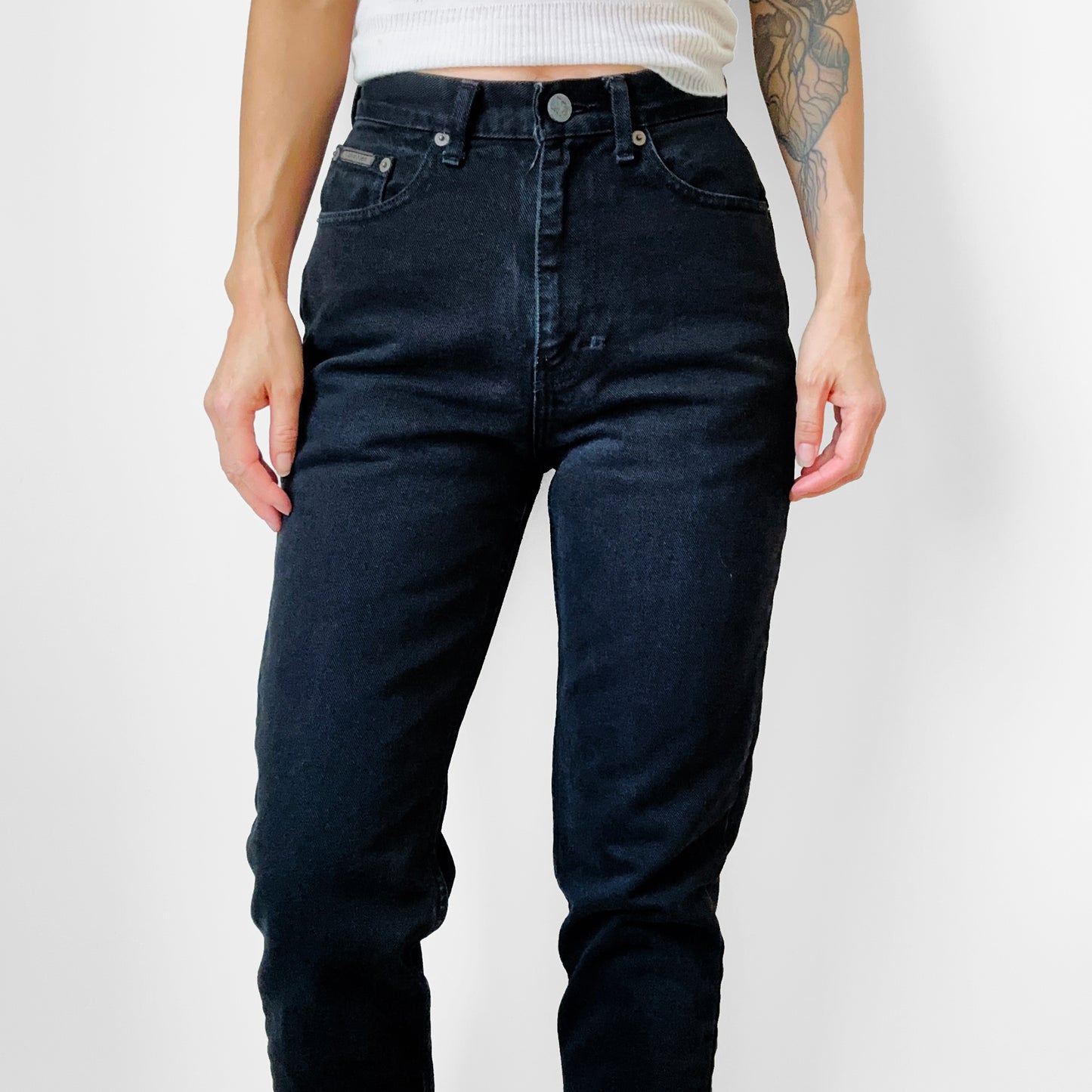 High-Waisted Tapered Leg Calvin Klein Missy Classic Rich Black Denim Jeans - Waist 25