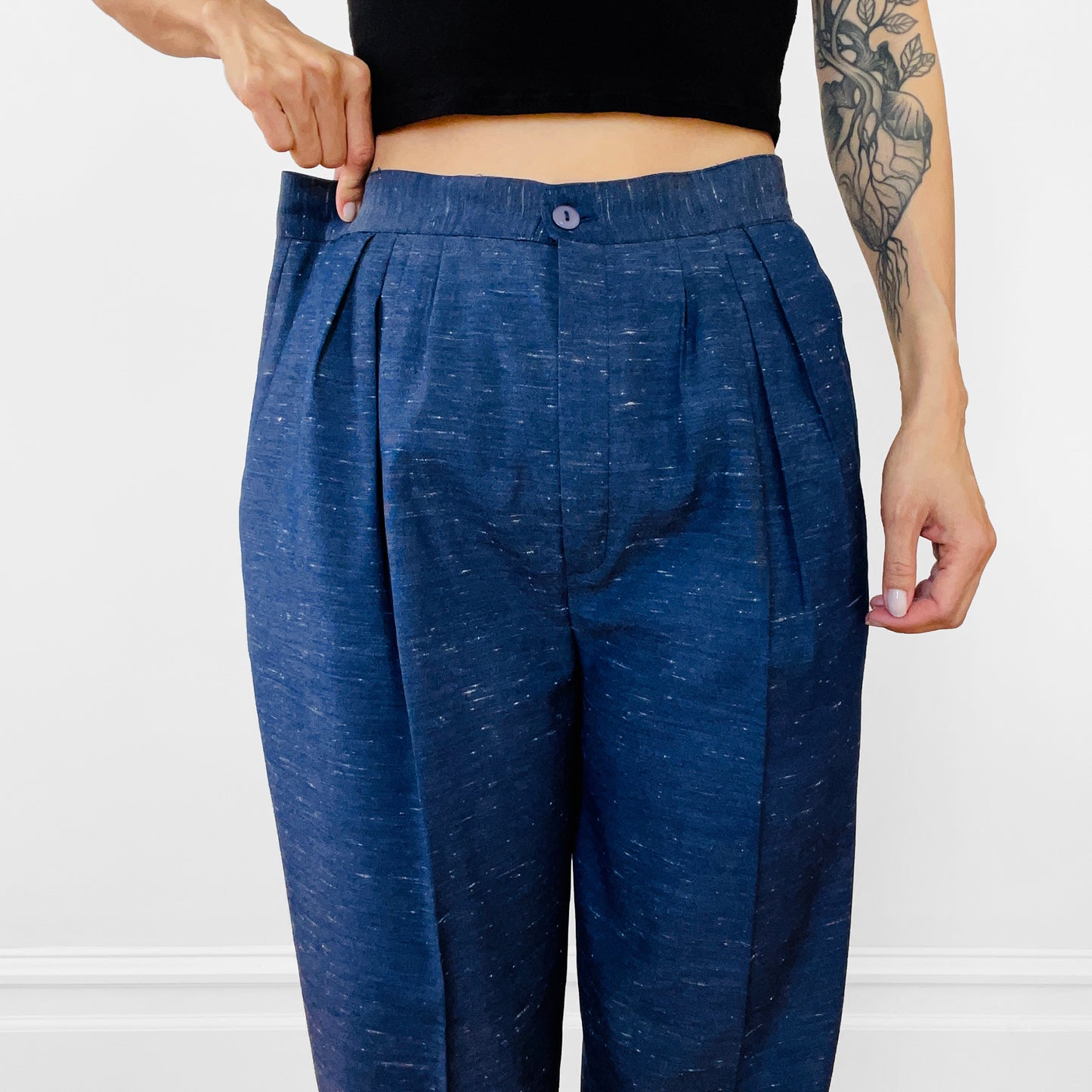 1980s Navy Flecked Wool Silk High-Waisted Pleated Tapered-Leg Trousers Pants