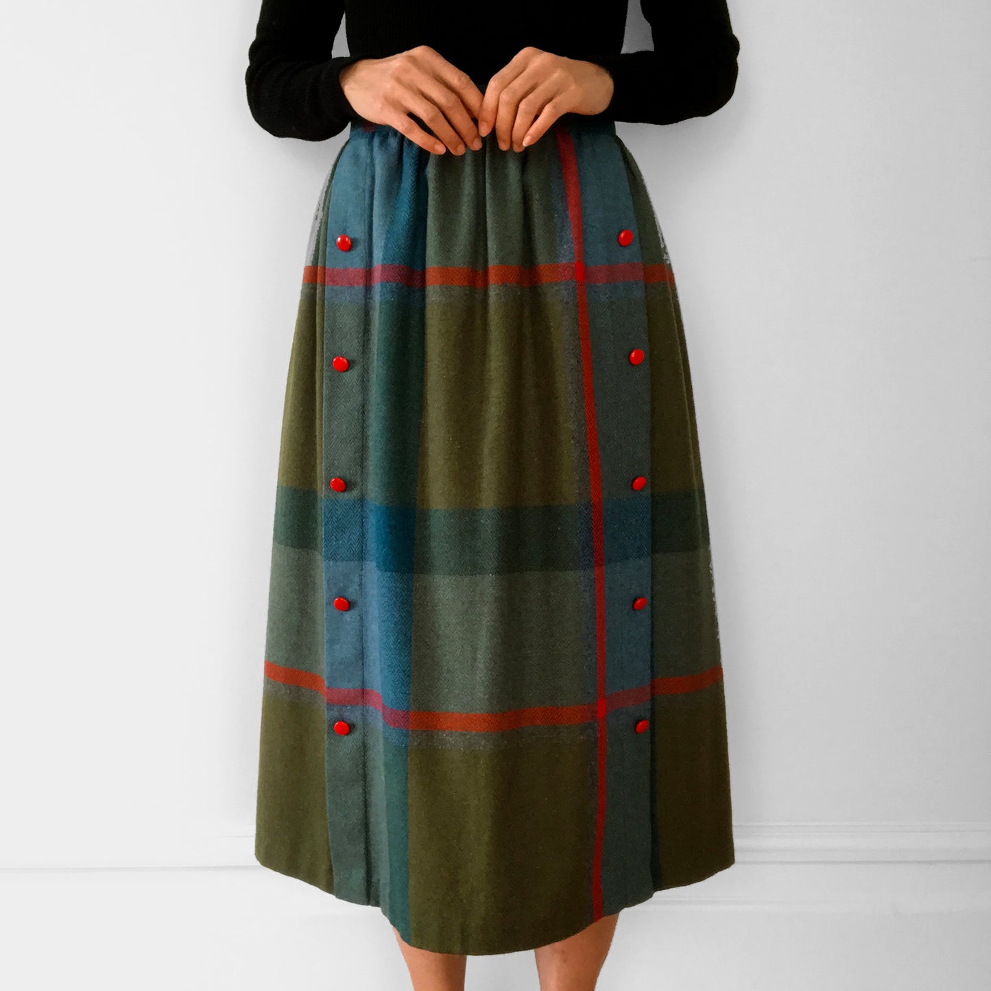 1970s Wool-Blend Plaid Herringbone A-line Tweed Skirt