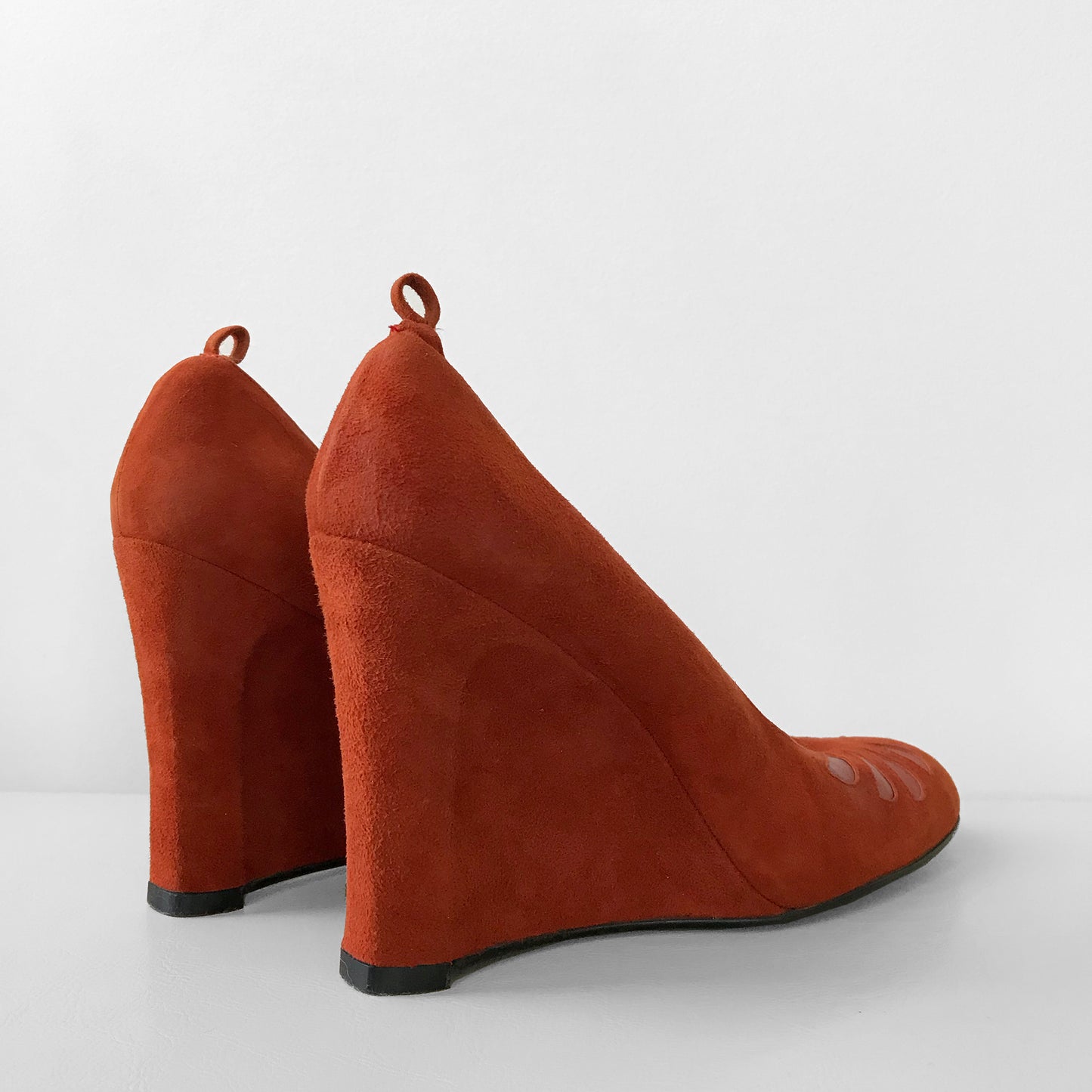 1970s Tangerine Suede-Leather THE BAY Wedge Slip-On Heeled Shoes