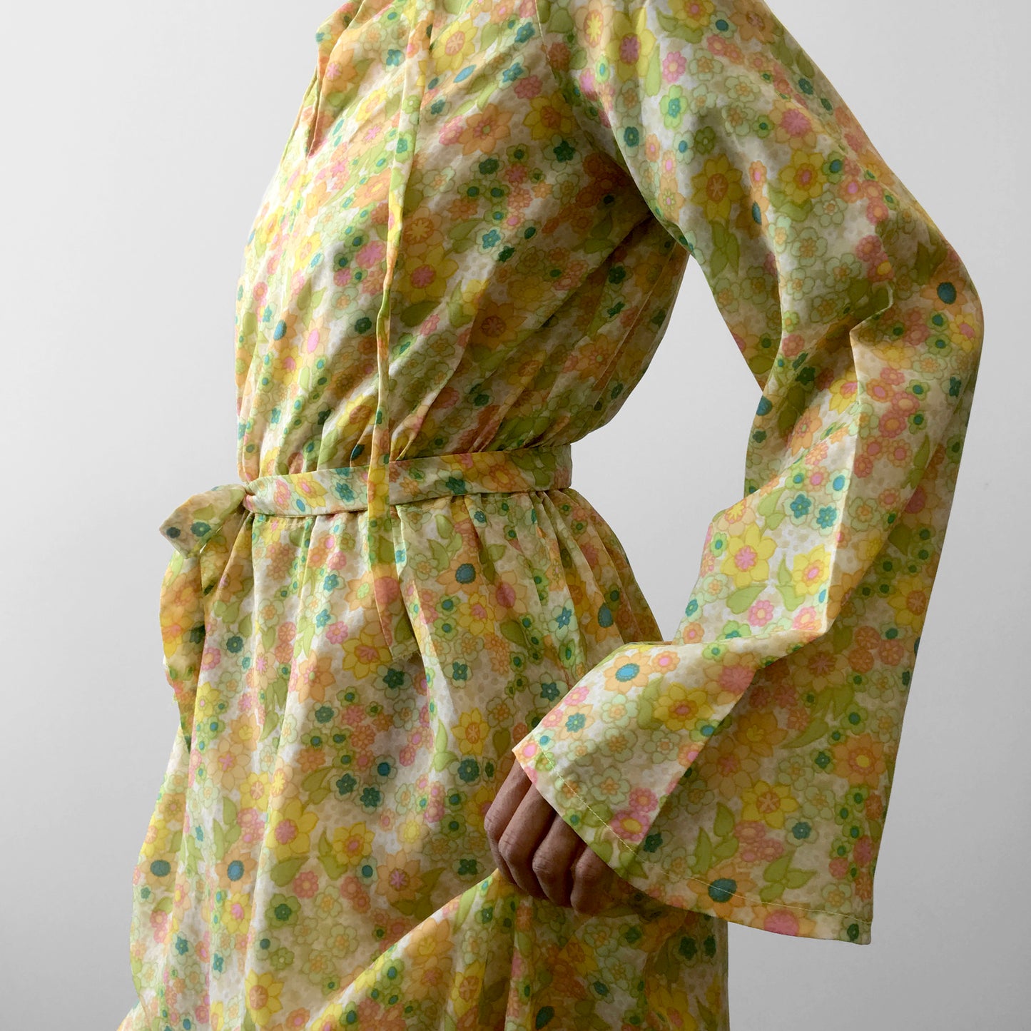 1970s Lightweight Floral Bell-Sleeve Belted Summer Dress