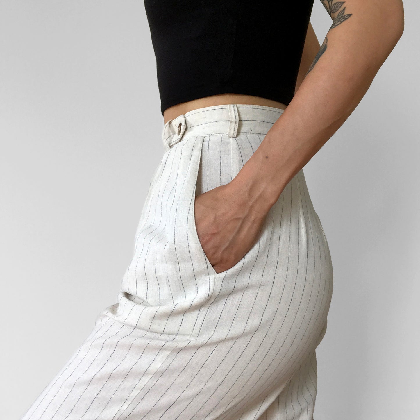 1980s Calvin Klein Cotton Linen High-Waisted Pleated Pinstripe Pants