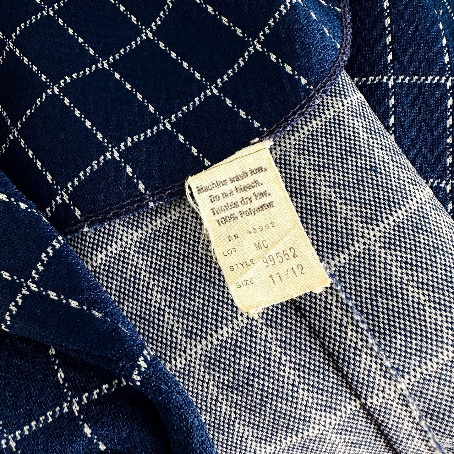 1970s Navy Blue and White Window Pane Patterned Wide Lapel Tapered Waist Button Front Blazer Jacket - S/M