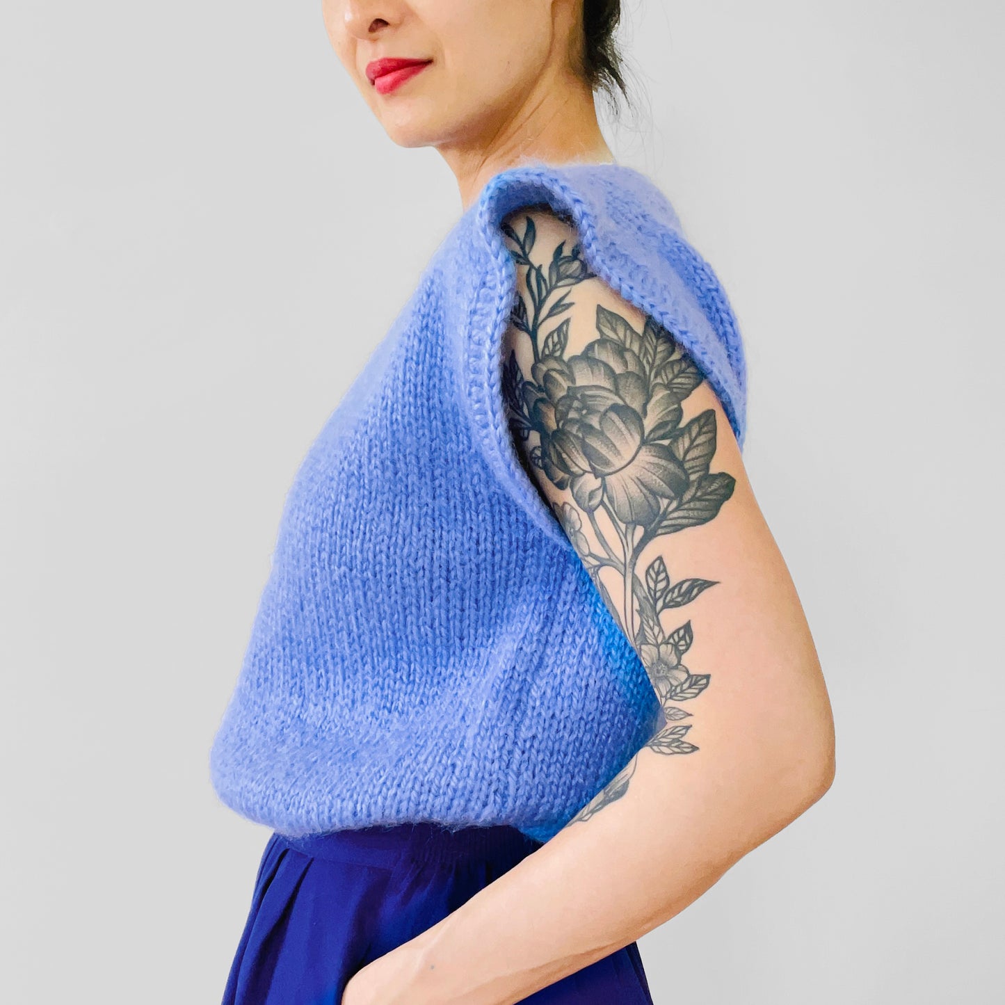 Handmade Hydrangea Blue Sleeveless Sweater