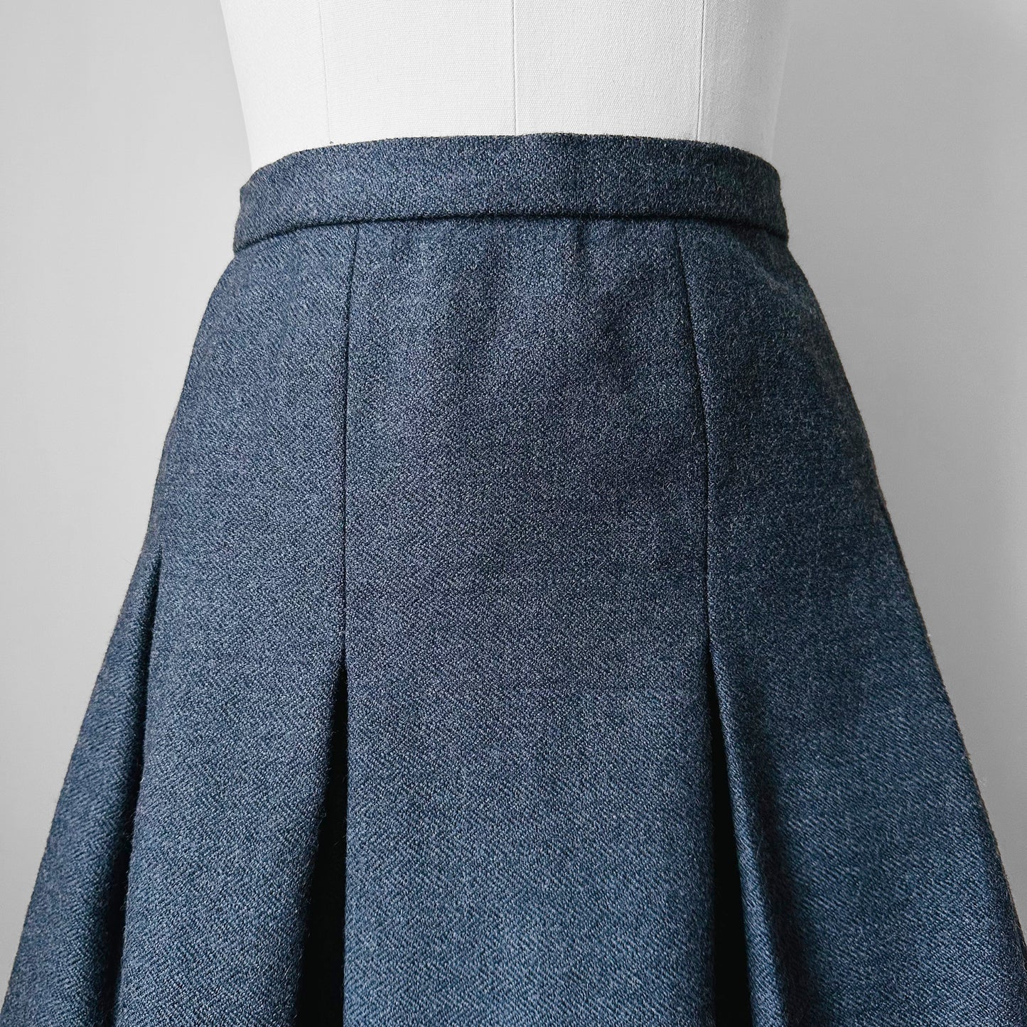 1960s Slate Blue Grey Inverted Pleat Fit and Flare Wool Lined Skirt - XL/XXL