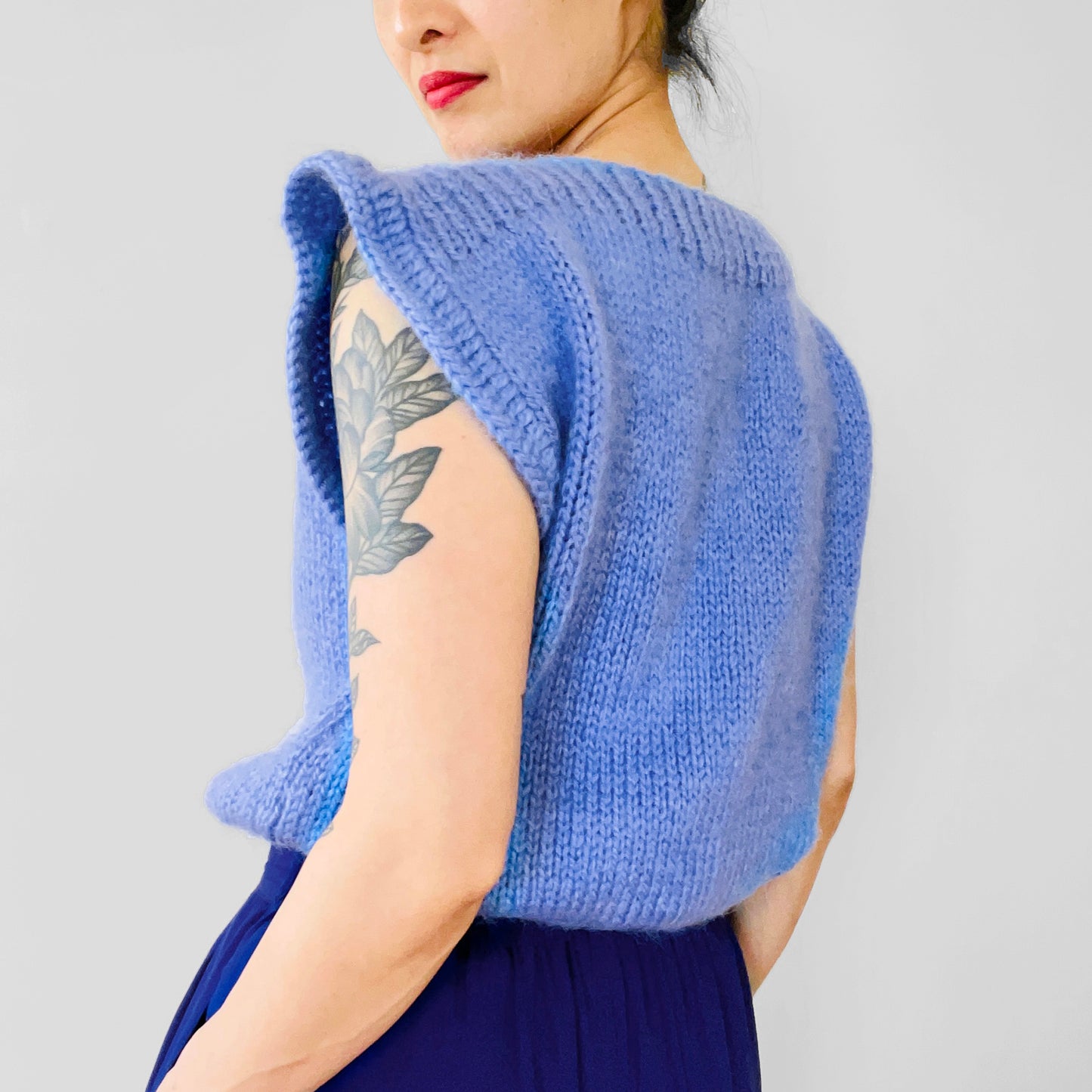 Handmade Hydrangea Blue Sleeveless Sweater