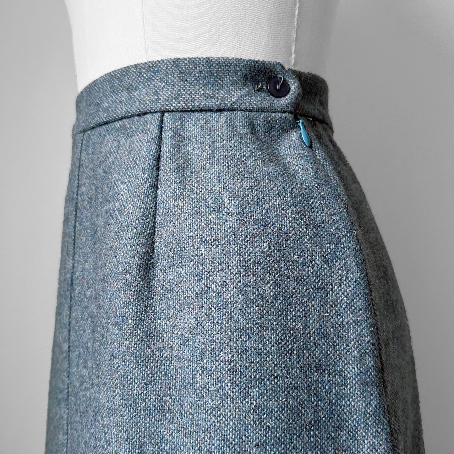 1960s Slate Blue Grey Split Front Midi Length Wool Tweed A-Line Skirt - Waist 25.5