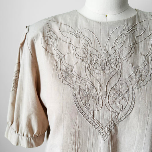 1980s Beige Taupe Grey Embroidered Puff Sleeve Cotton Blouse Top - S/M