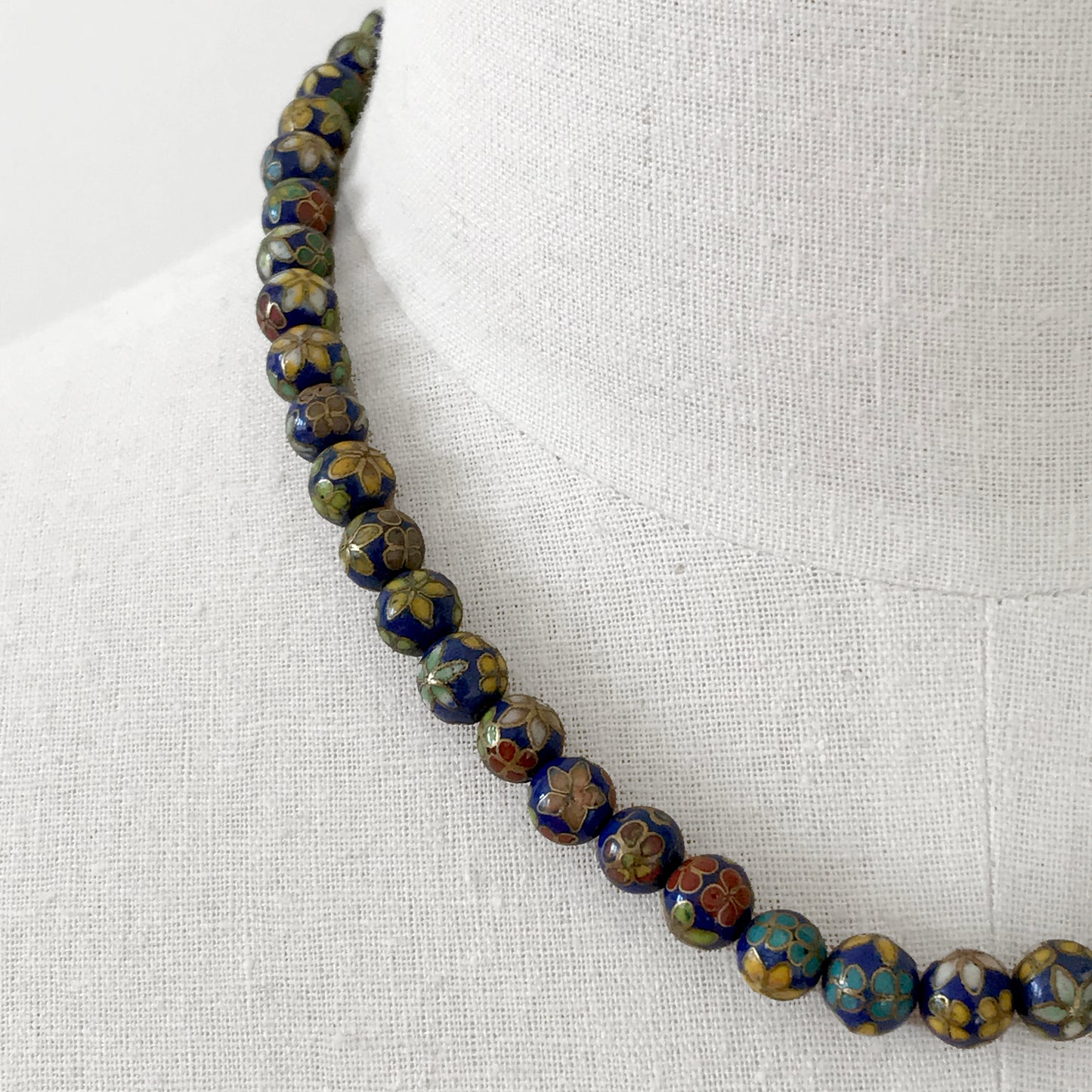 1940s Floral Silver-Clasp Cloisonne Beaded Necklace