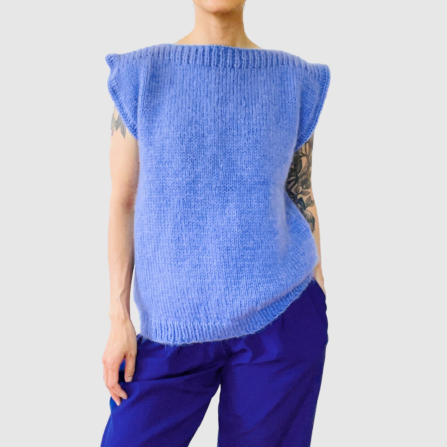 Handmade Hydrangea Blue Sleeveless Sweater