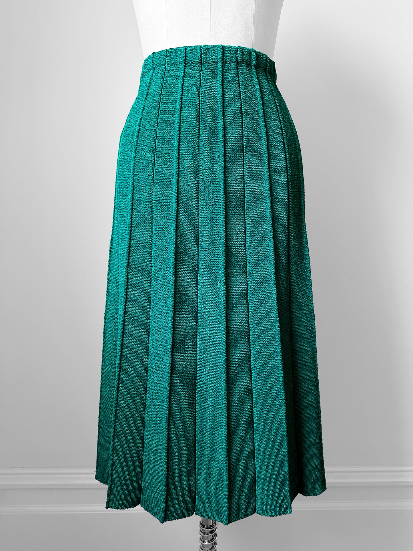 1970s Turquoise Green Woven Heavy Knit Pleated Elastic Waist Skirt - Waist 30.5-32