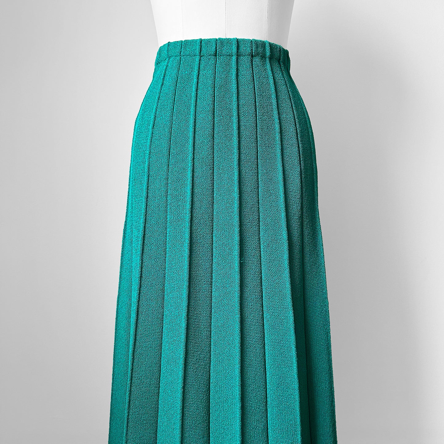 1970s Turquoise Green Woven Heavy Knit Pleated Elastic Waist Skirt - Waist 30.5-32