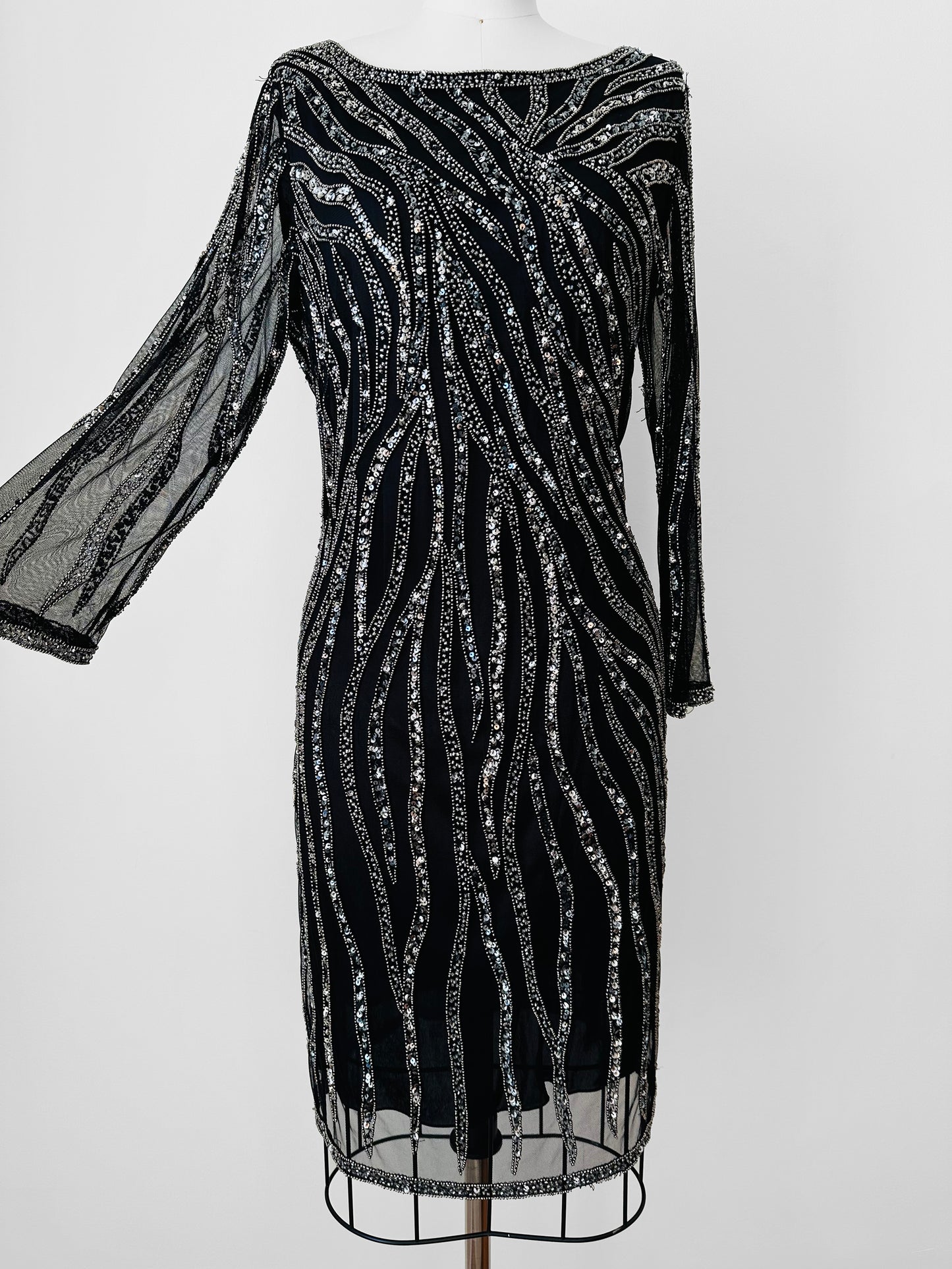 1990s Black Sequins Knee-Length Long-Sleeve Shift Dress - S/M