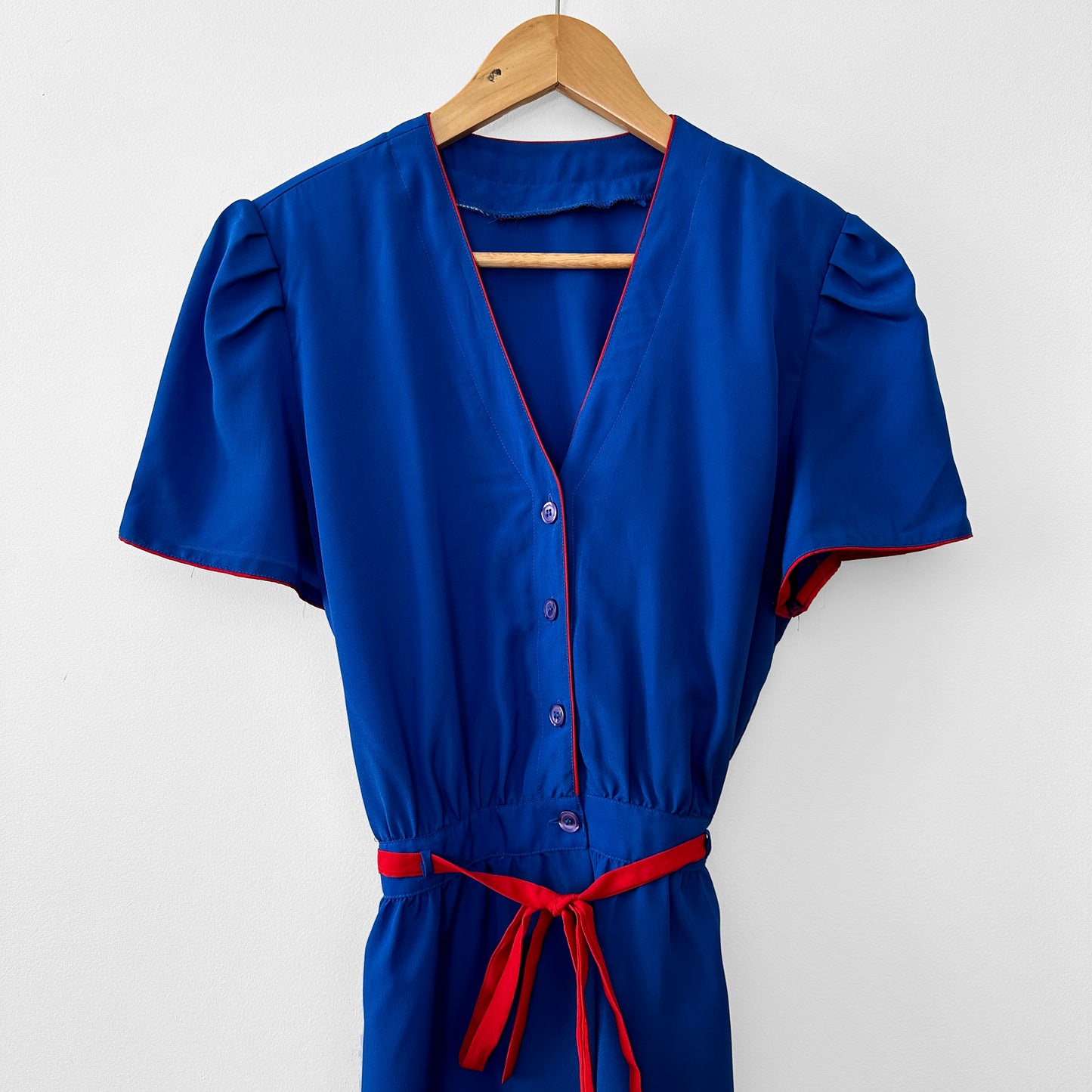 1980s Cobalt Blue and Red Button-Front Trimmed Belted Fit and Flare Dress - S/M