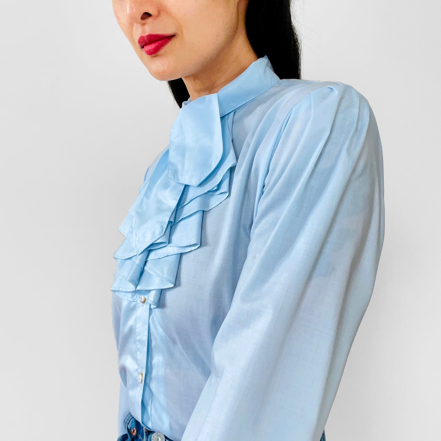 1970s Blue Ruffle-Neck Tie-Neck Button-Front Blouse