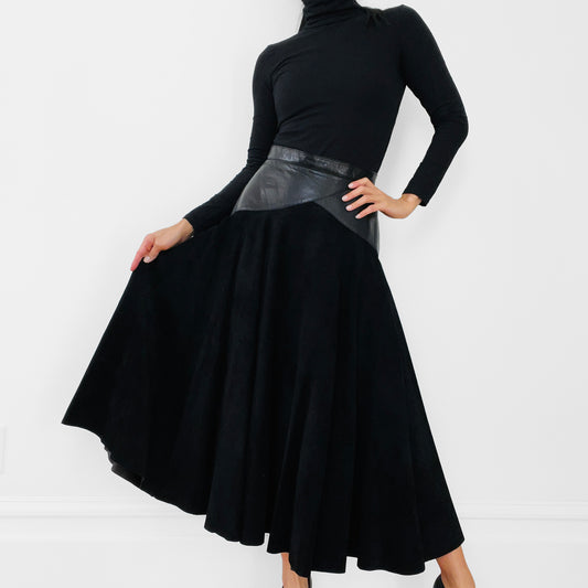 1980s Black Tone-On-Tone High-Waisted Leather and Suede Fit and Flare Skirt