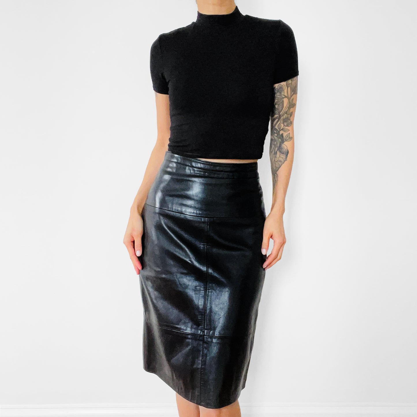 1980s MONTREAL Black Buttery-Soft Leather Fitted Skirt