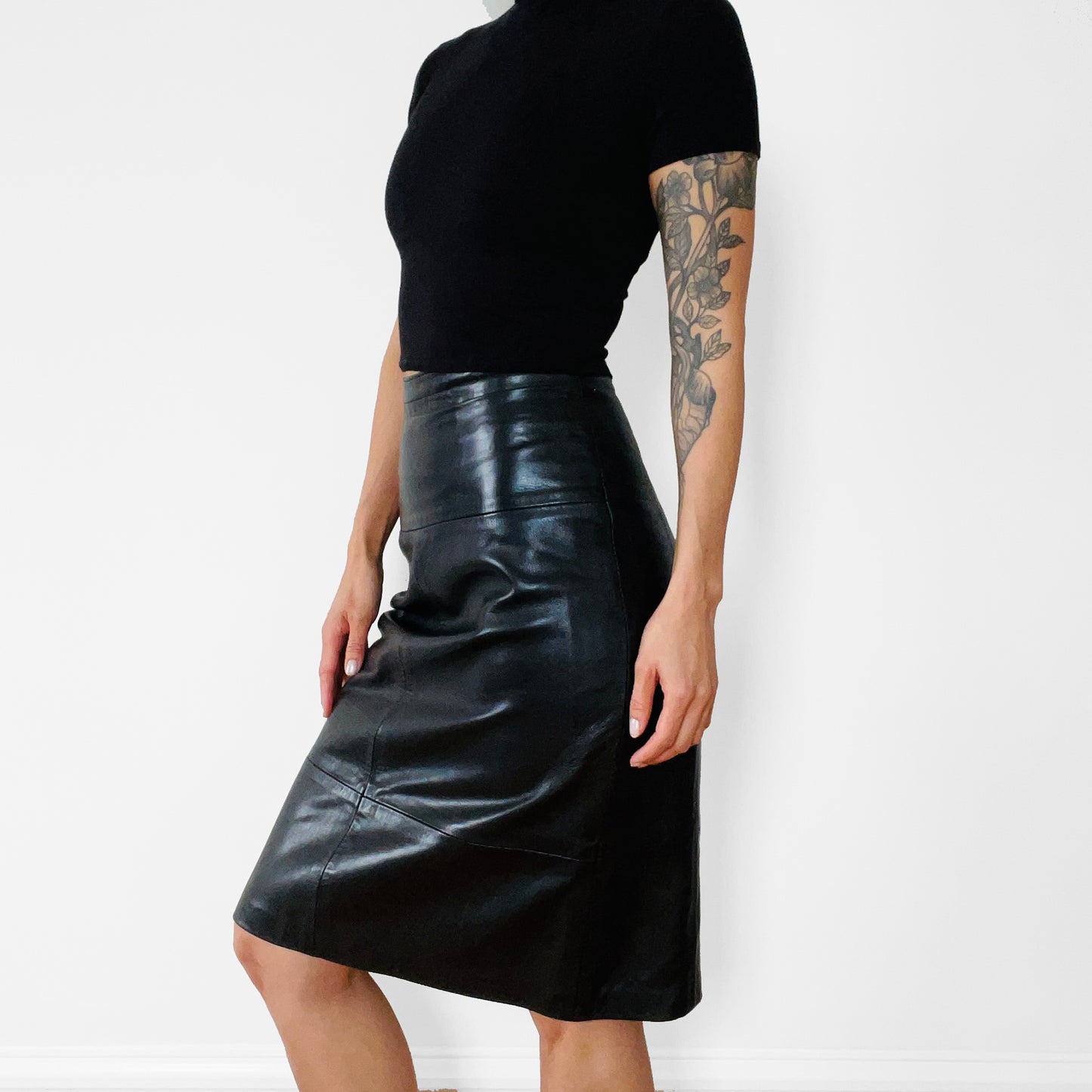 1980s MONTREAL Black Buttery-Soft Leather Fitted Skirt