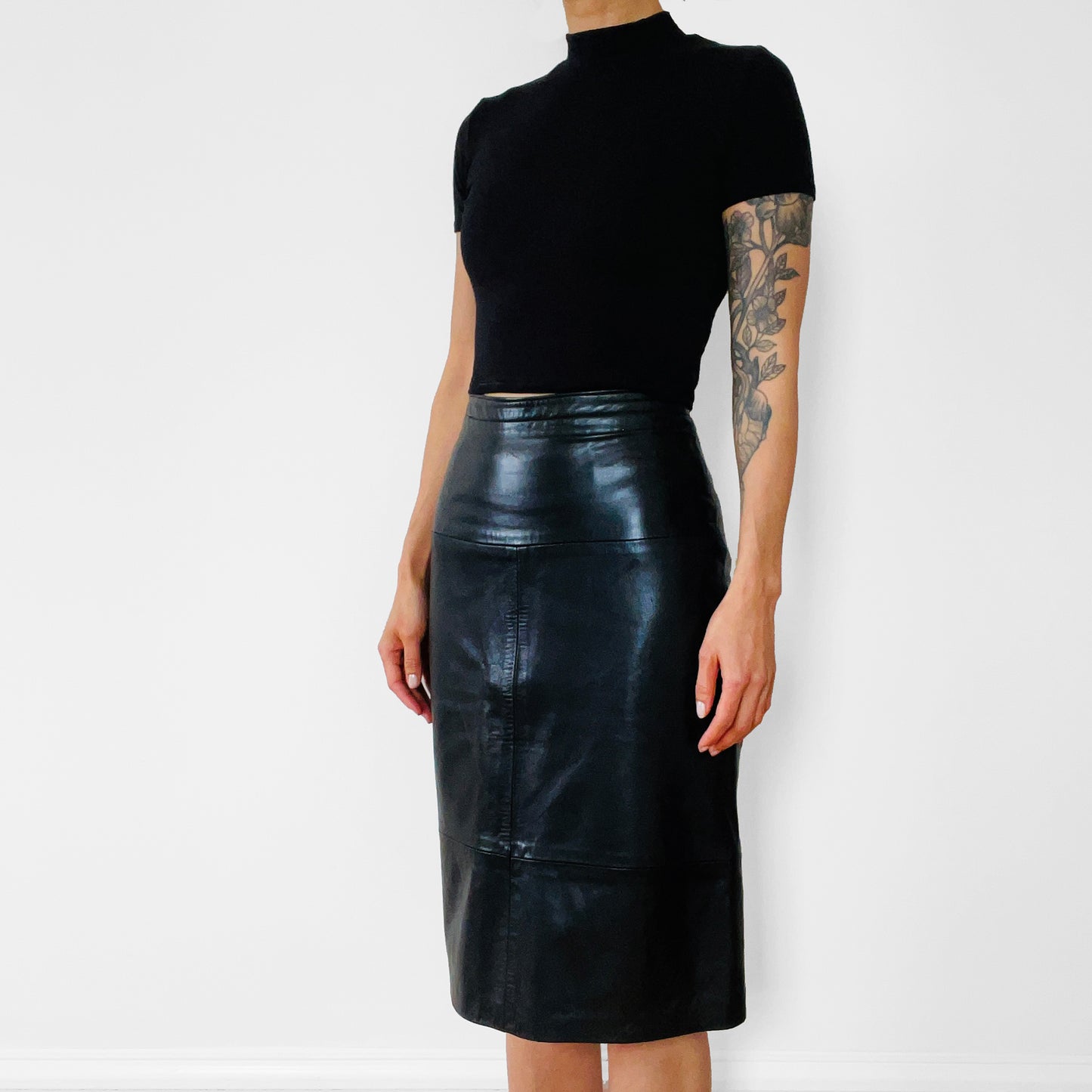 1980s MONTREAL Black Buttery-Soft Leather Fitted Skirt