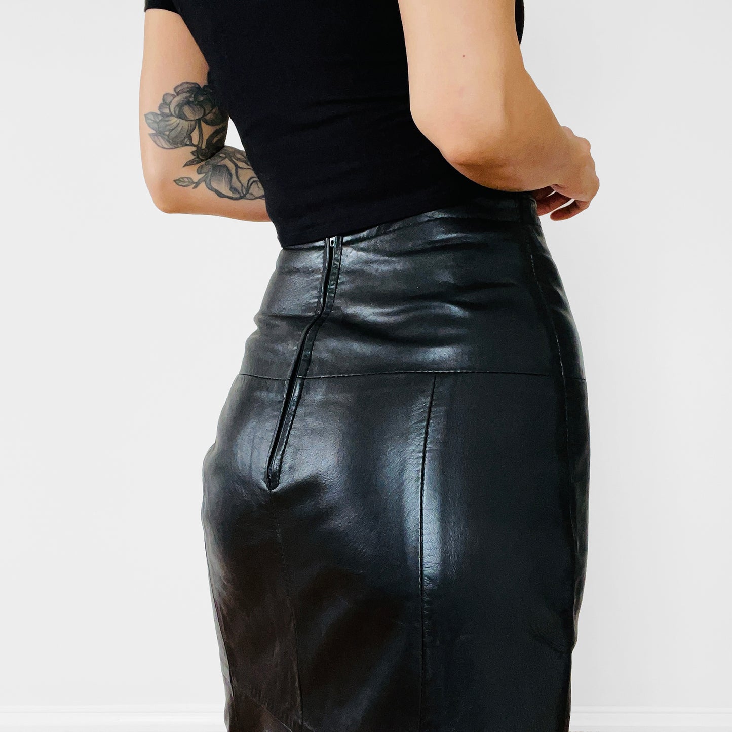 1980s MONTREAL Black Buttery-Soft Leather Fitted Skirt