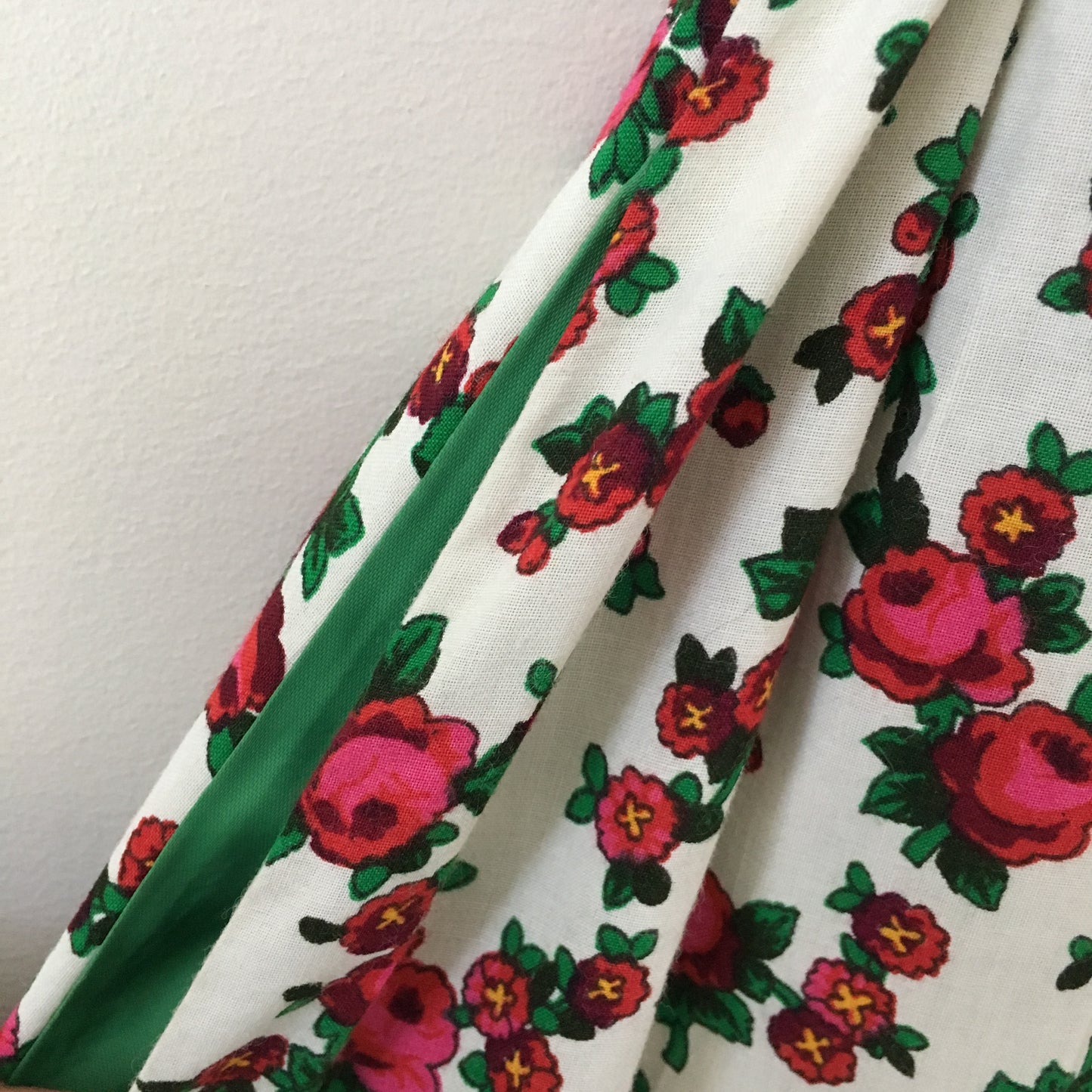 1960s - 1970s Green Velvet and Red Blossom Print Floor Length Belted Dress