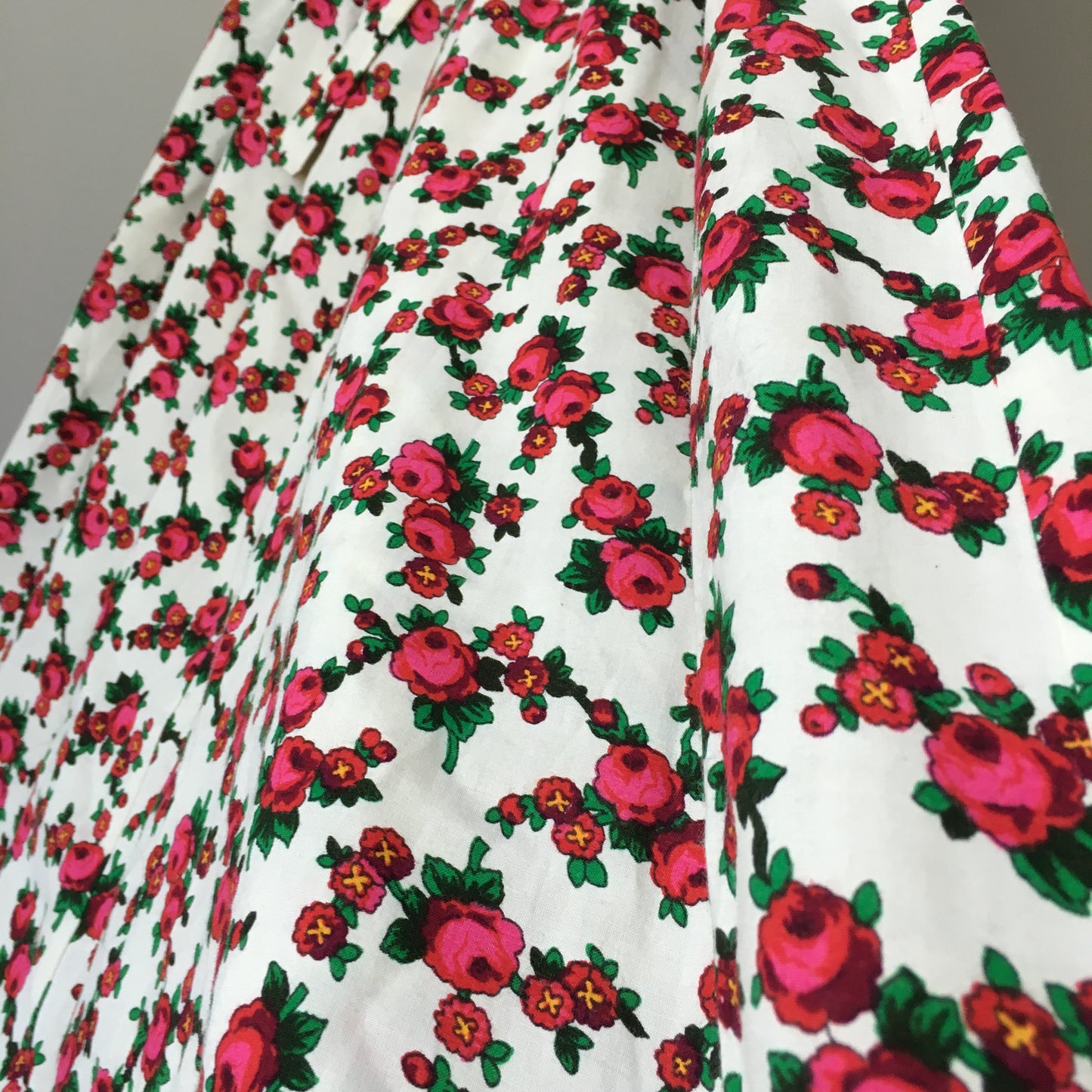 1960s - 1970s Green Velvet and Red Blossom Print Floor Length Belted Dress