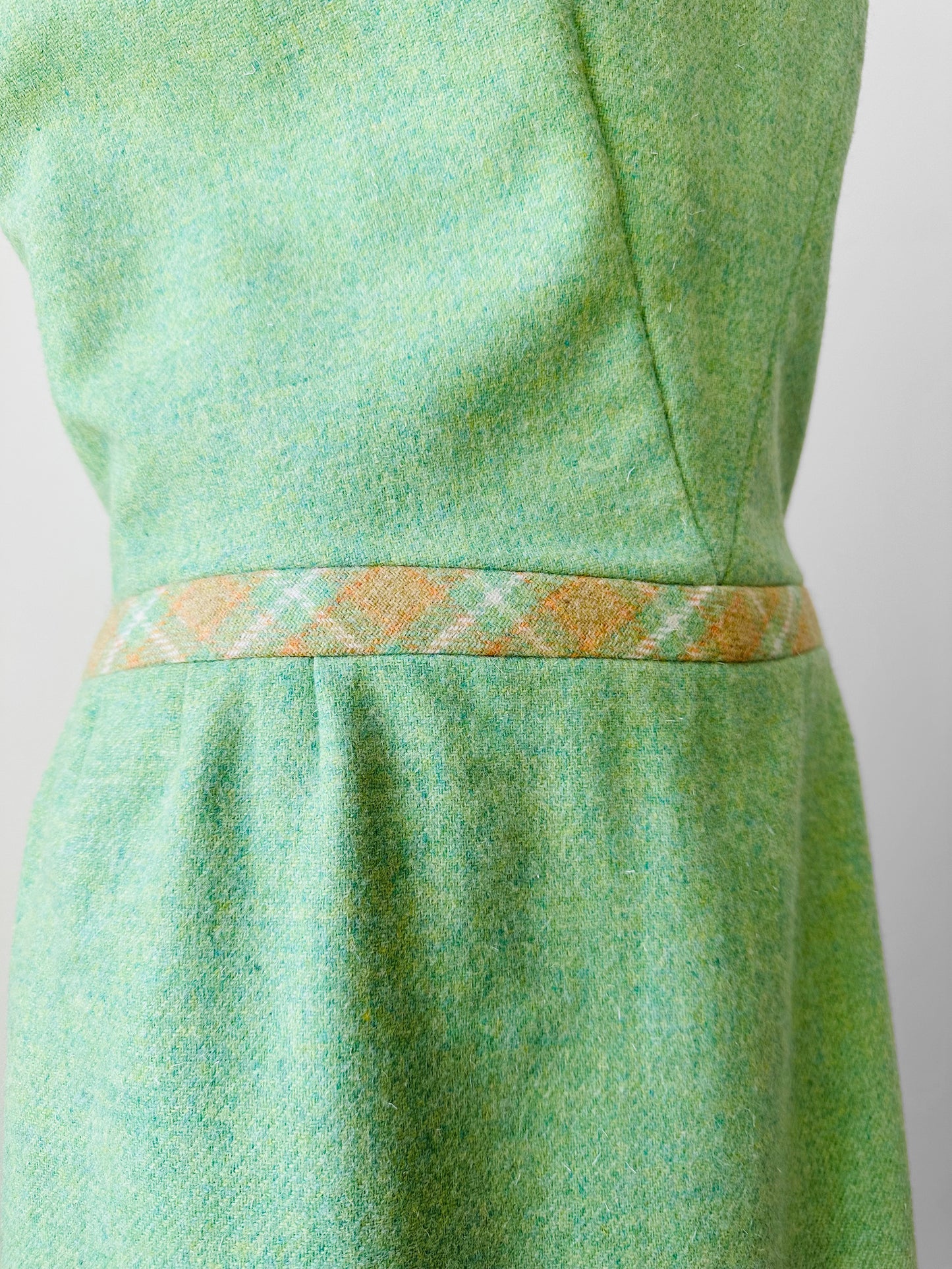 1960s Apple Green and Plaid Trimmed Wool Lined Sleeveless Drop Waist Shift Dress - Sz. S