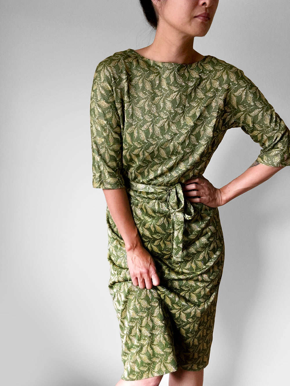 1960s Green and Gold Shimmering Leaf Patterned Midi-Length Belted Dress