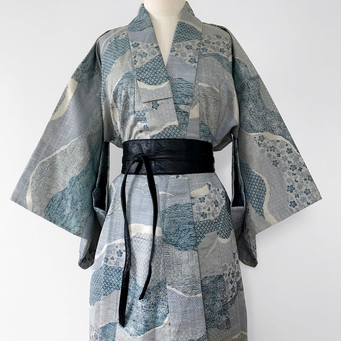 Wool and Silk Blended Japanese Flower Patchwork Kimono Duster Robe