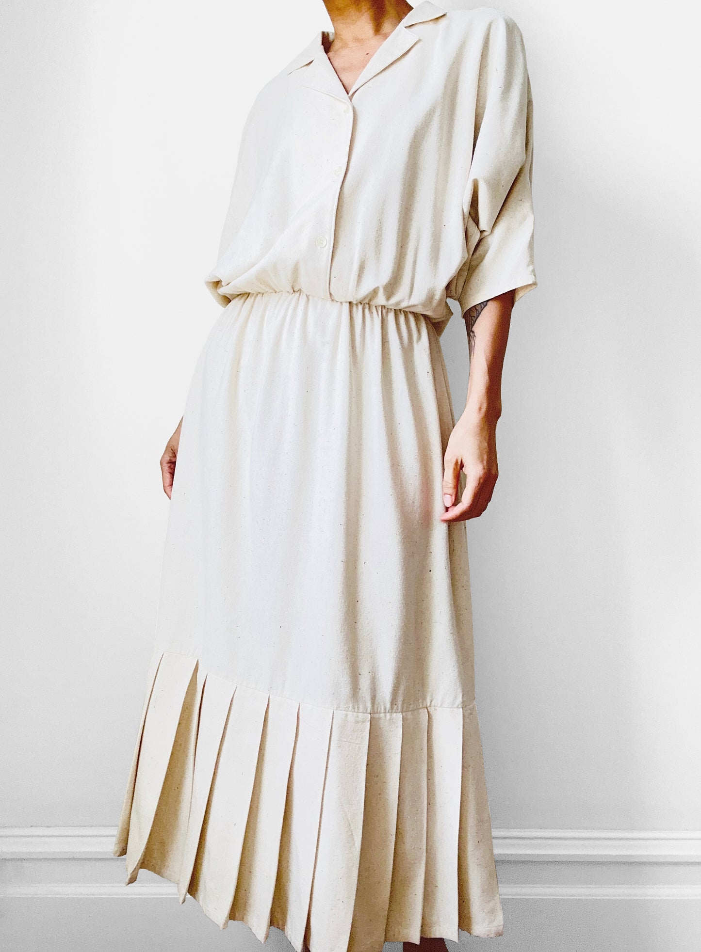 1980s Natural Handcrafted Handmade Raw Silk Pleated Hem Dress - Sz. M