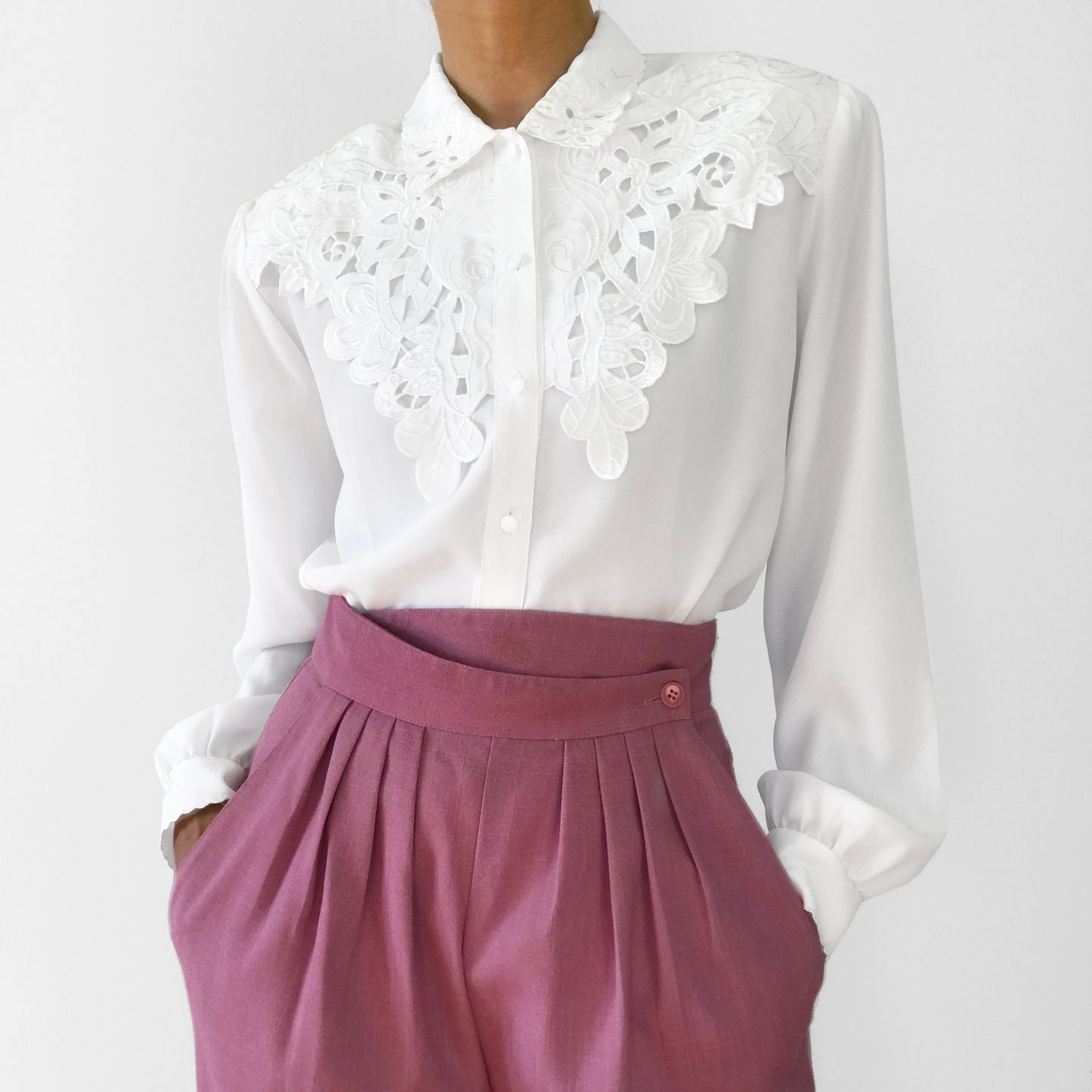 1980s White Embroidered Eyelet Button-Front Long-Sleeve Blouse