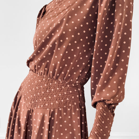 1970s Milk-Chocolate Taupe Blush Polka-Dot Fit and Flare Knee-Length, Button-Back Silk Dress