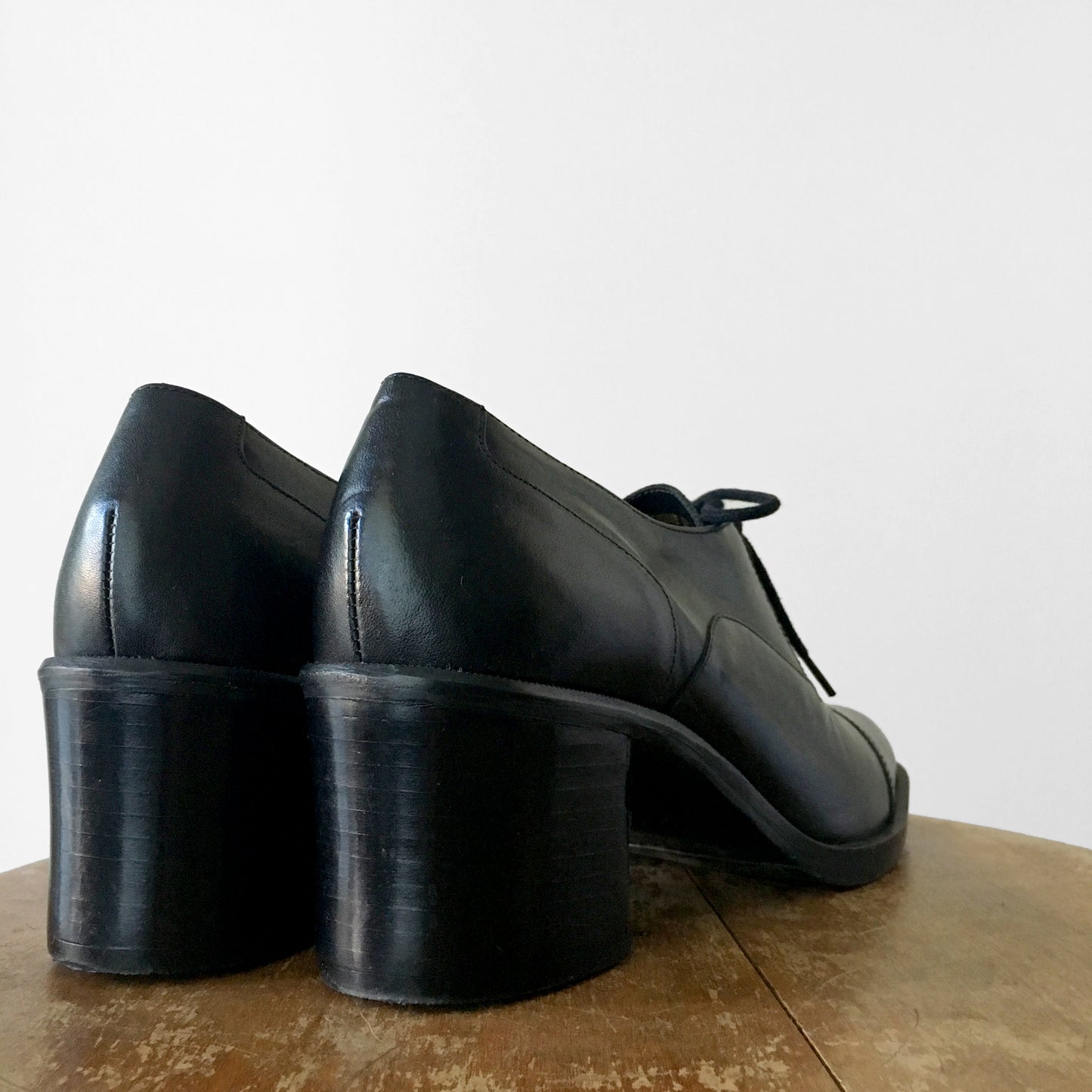 1990s Black Leather Lace-Up Block Heeled Shoes