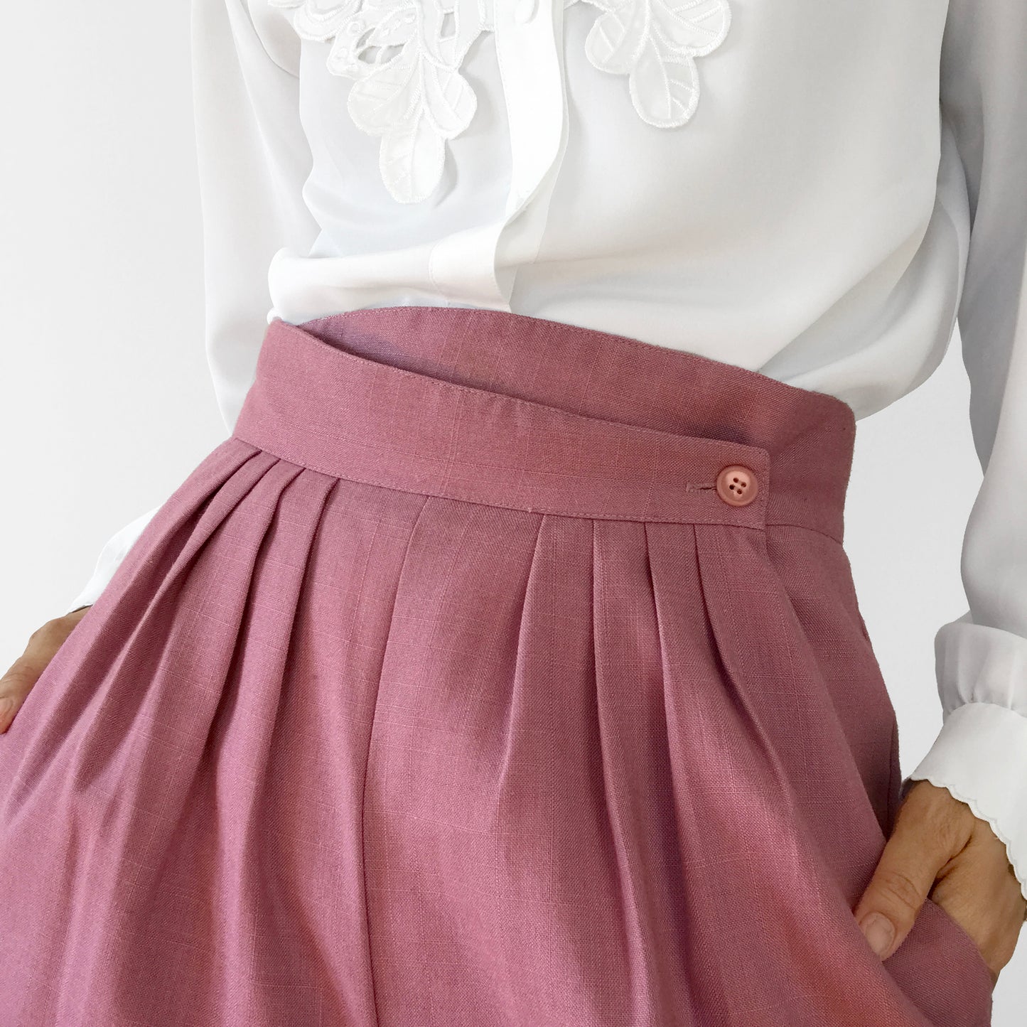 1980s Dusty Rose High-Waisted Pleated Cotton Pants