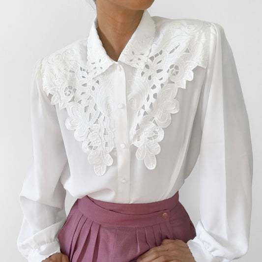 1980s White Embroidered Eyelet Button-Front Long-Sleeve Blouse