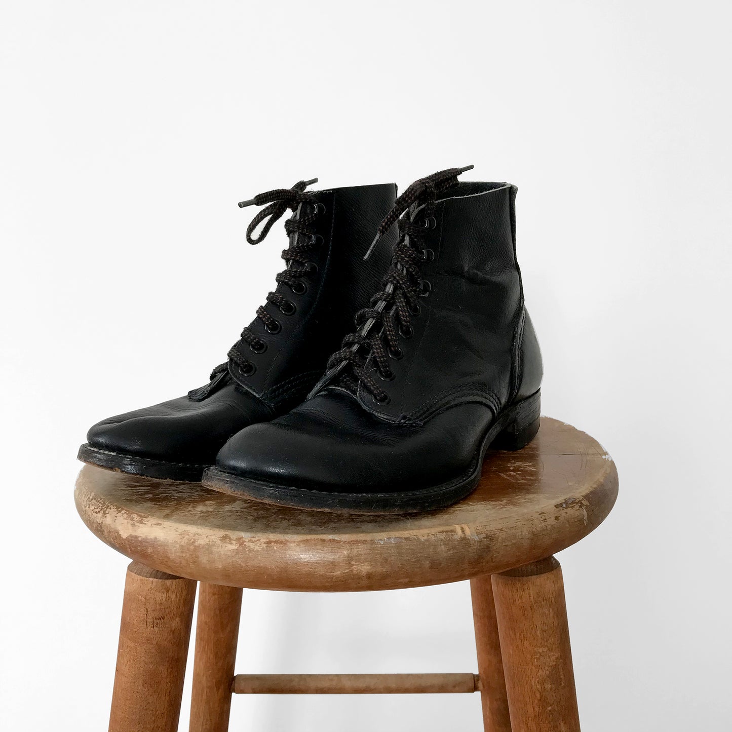 Black Leather Lace-Up Combat-Style Military-Style Ankle Boot